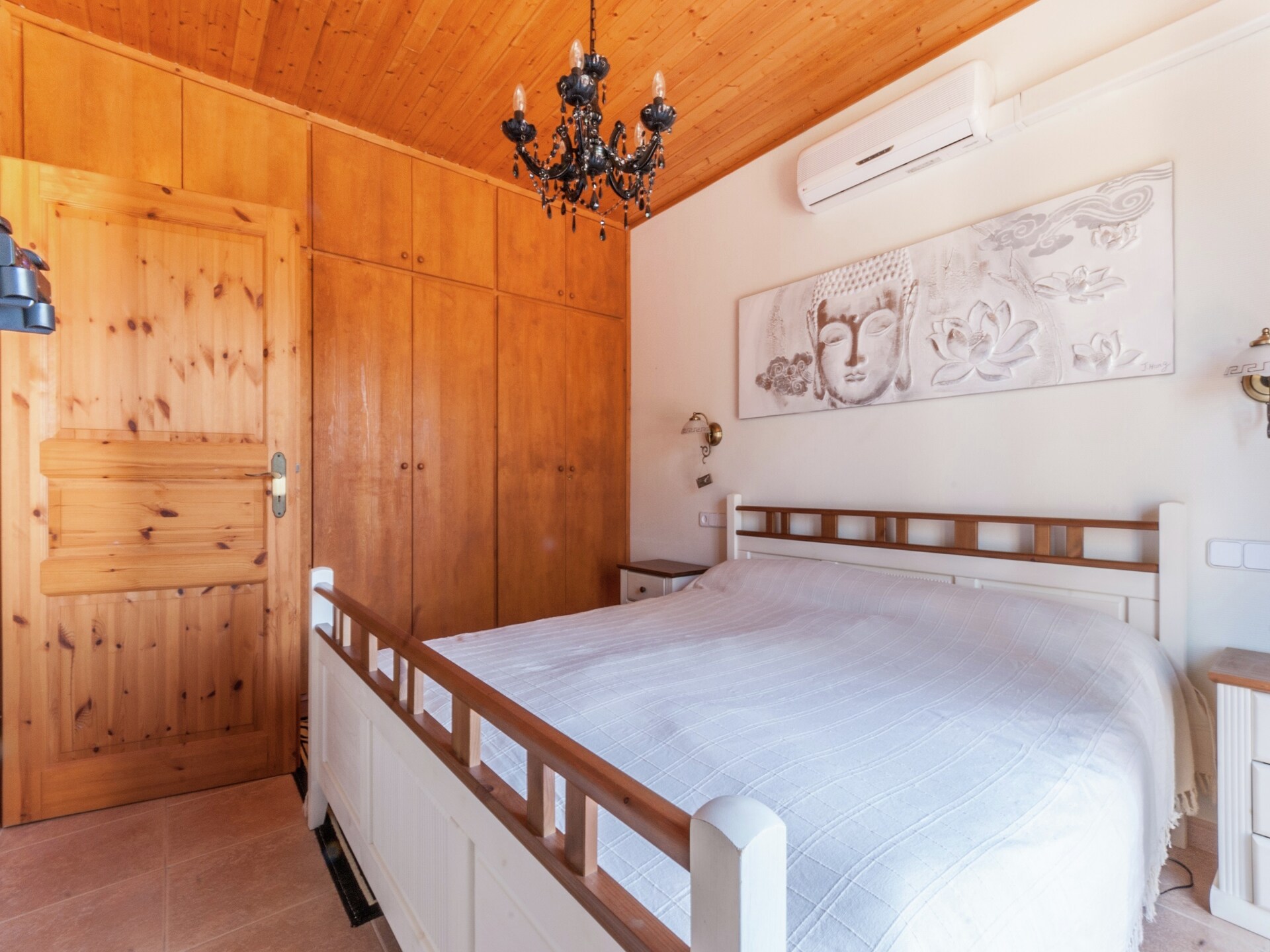 Ruim vakantiehuis met privézwembad, havenligplaats en omheinde tuin in Sant Pere Pescador - foto 16