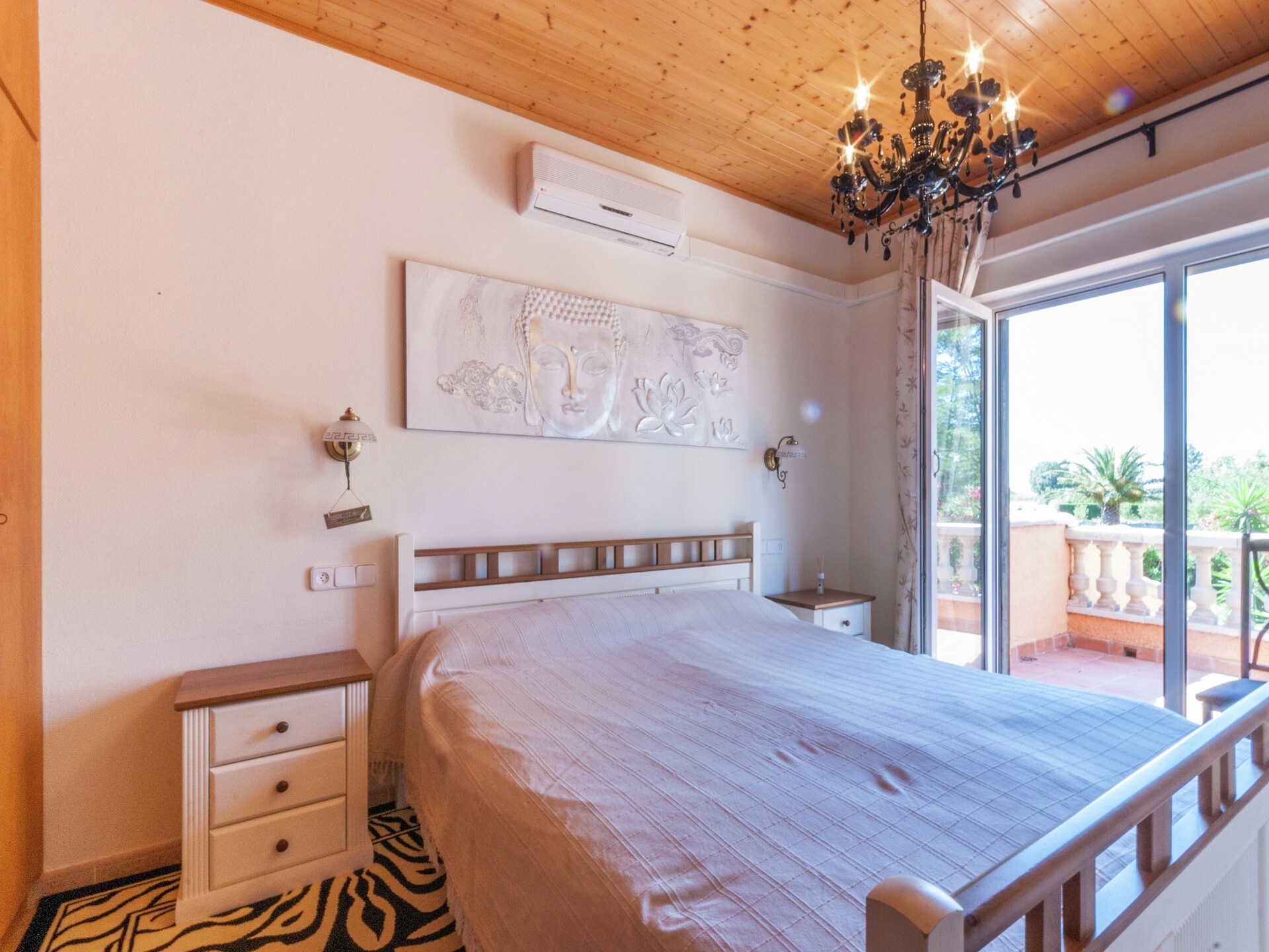 Ruim vakantiehuis met privézwembad, havenligplaats en omheinde tuin in Sant Pere Pescador - foto 14