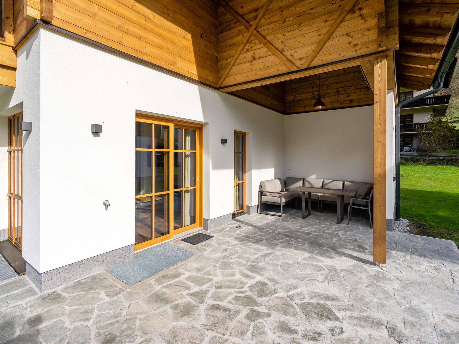 Luxe chalet voor 10 personen aan de piste in Bad Hofgastein met sauna - foto 1