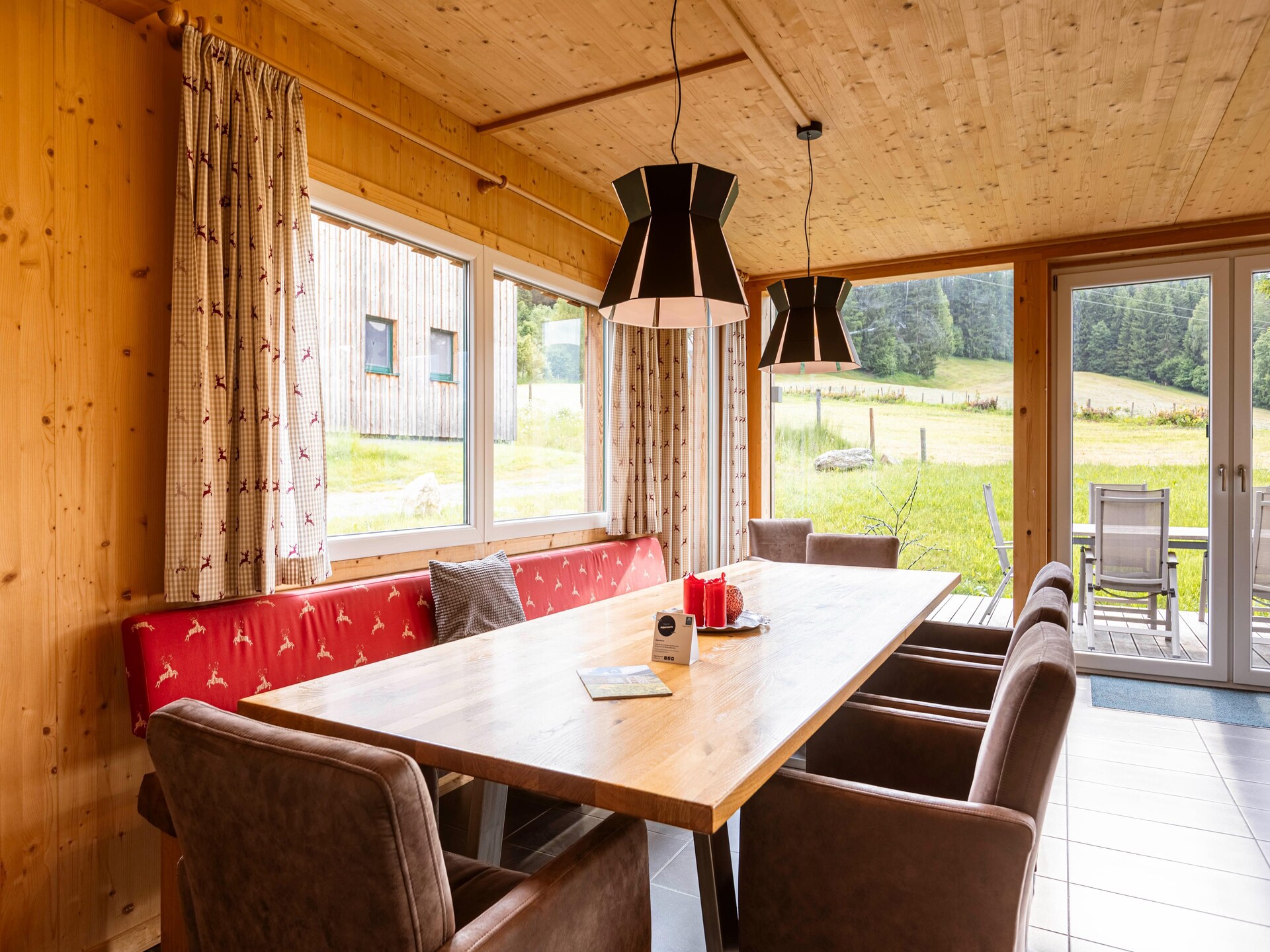 10-persoons chalet aan de piste in Sankt Georgen am Kresichberg - foto 3