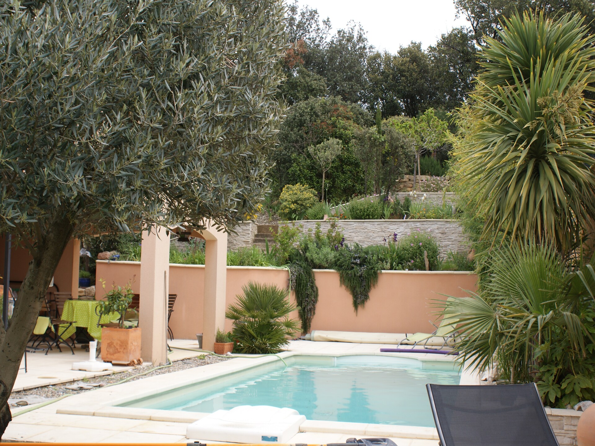 Modern vakantiehuis met privézwembad nabij Sérignan-du-Comtat - foto 9