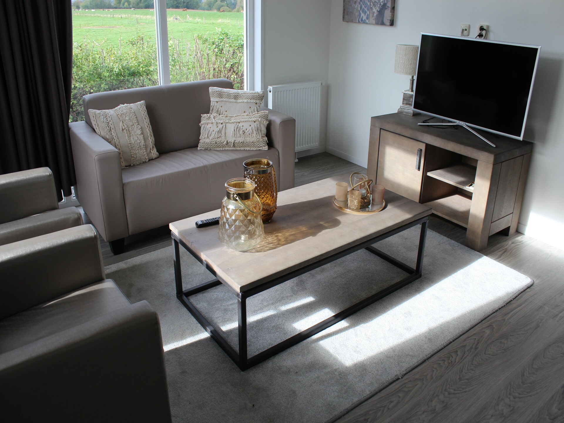 Luxueuze vrijstaande bungalow Biebosch op resort in Zuid-Limburg - foto 3