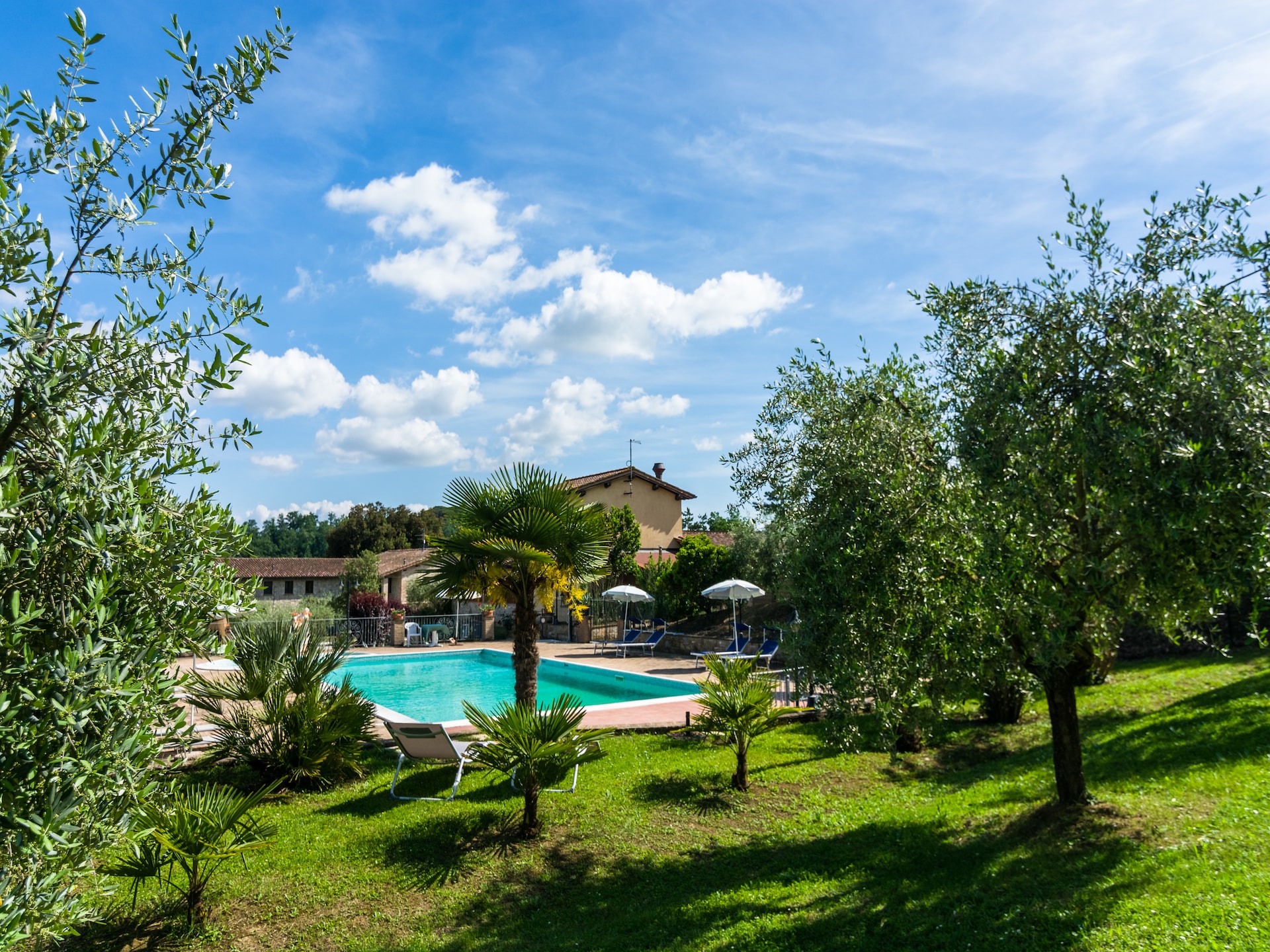 Rustiek landhuis Il Leccio in Perugia met zwembad en wellness - foto 1