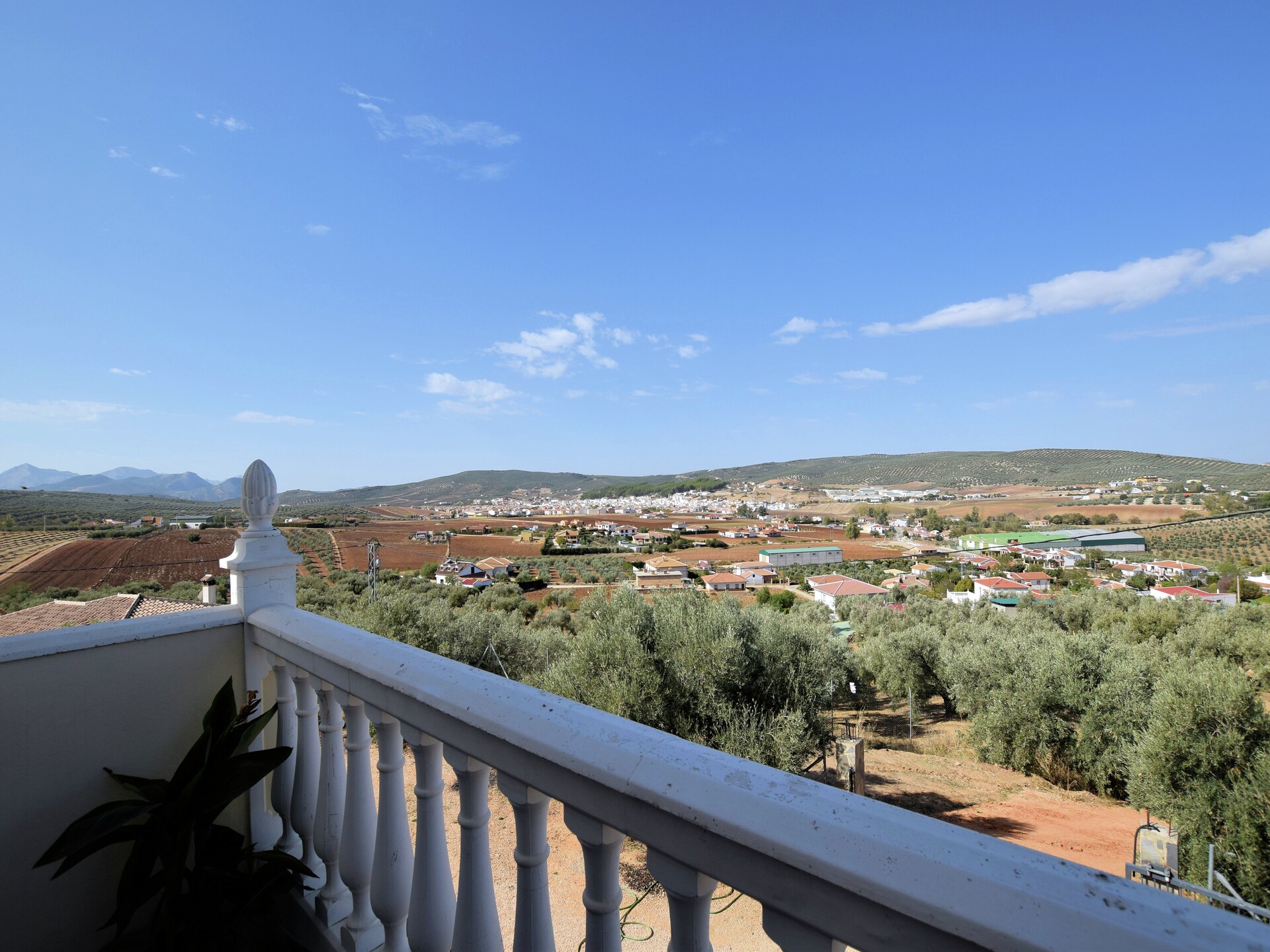 Casa Victor: Ruime Andalusische villa met panoramisch uitzicht in Villanueva de Trabuco - foto 9
