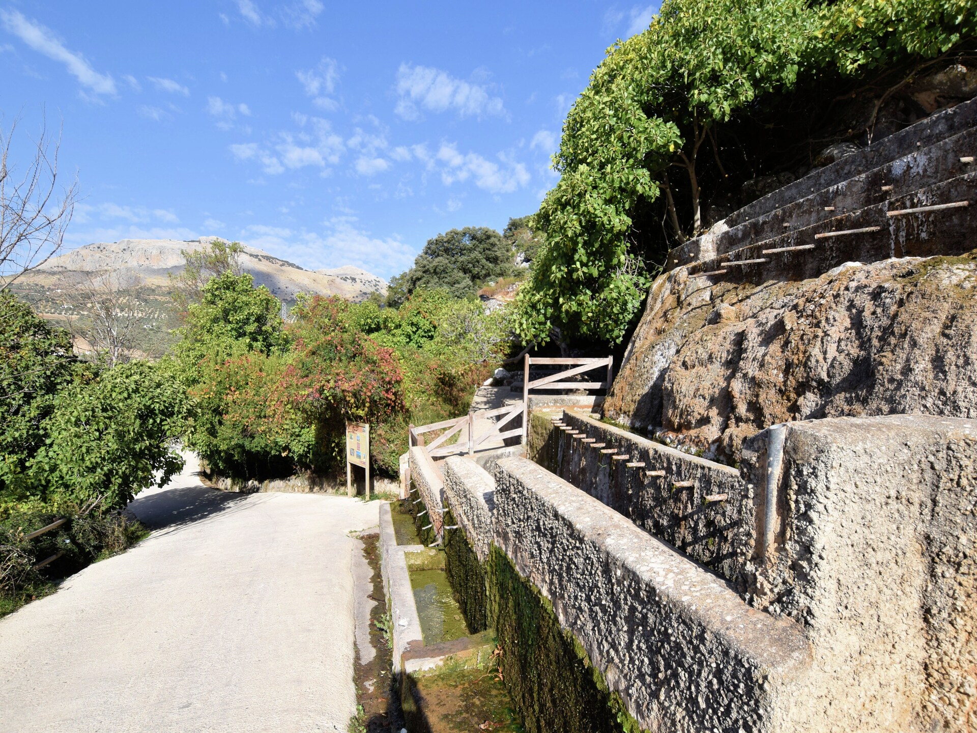 Casa Victor: Ruime Andalusische villa met panoramisch uitzicht in Villanueva de Trabuco - foto 38