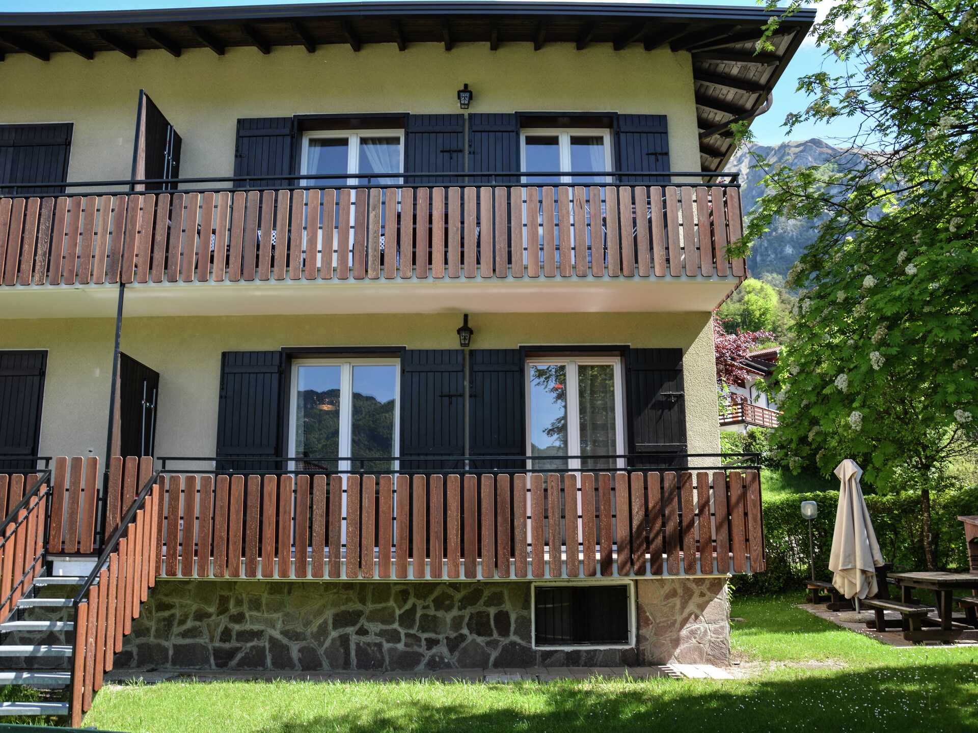 Knus appartement Dromae bij het Ledromeer met zwembad en tuin - foto 1