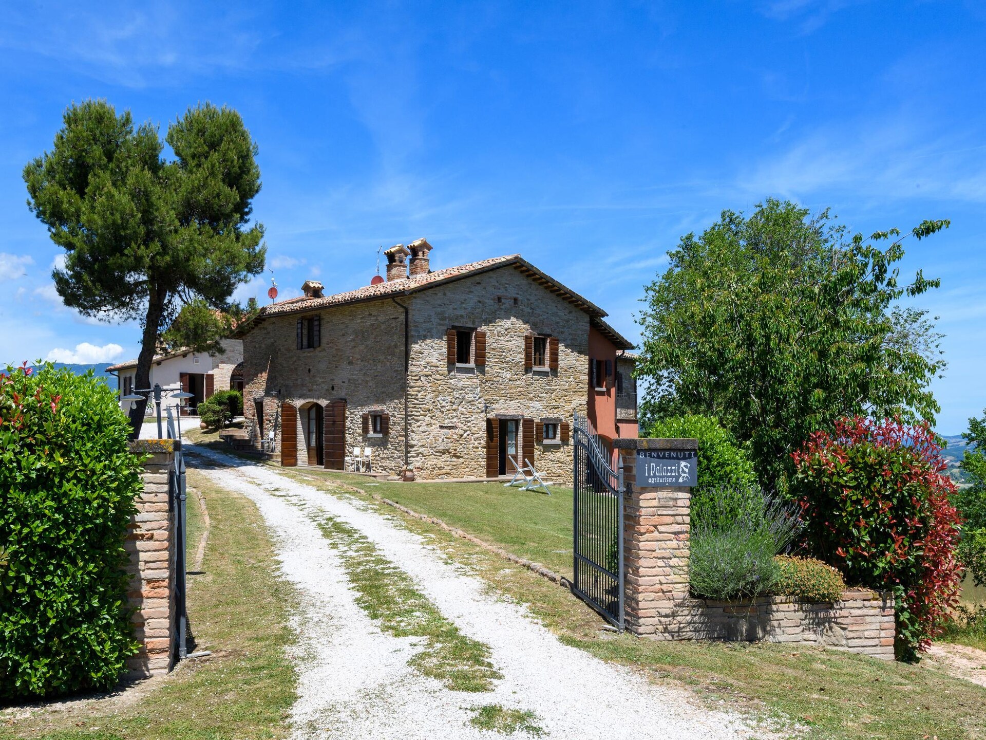 Rustiek landhuis Borgo Quattro in Sant'angelo in Vado - foto 11