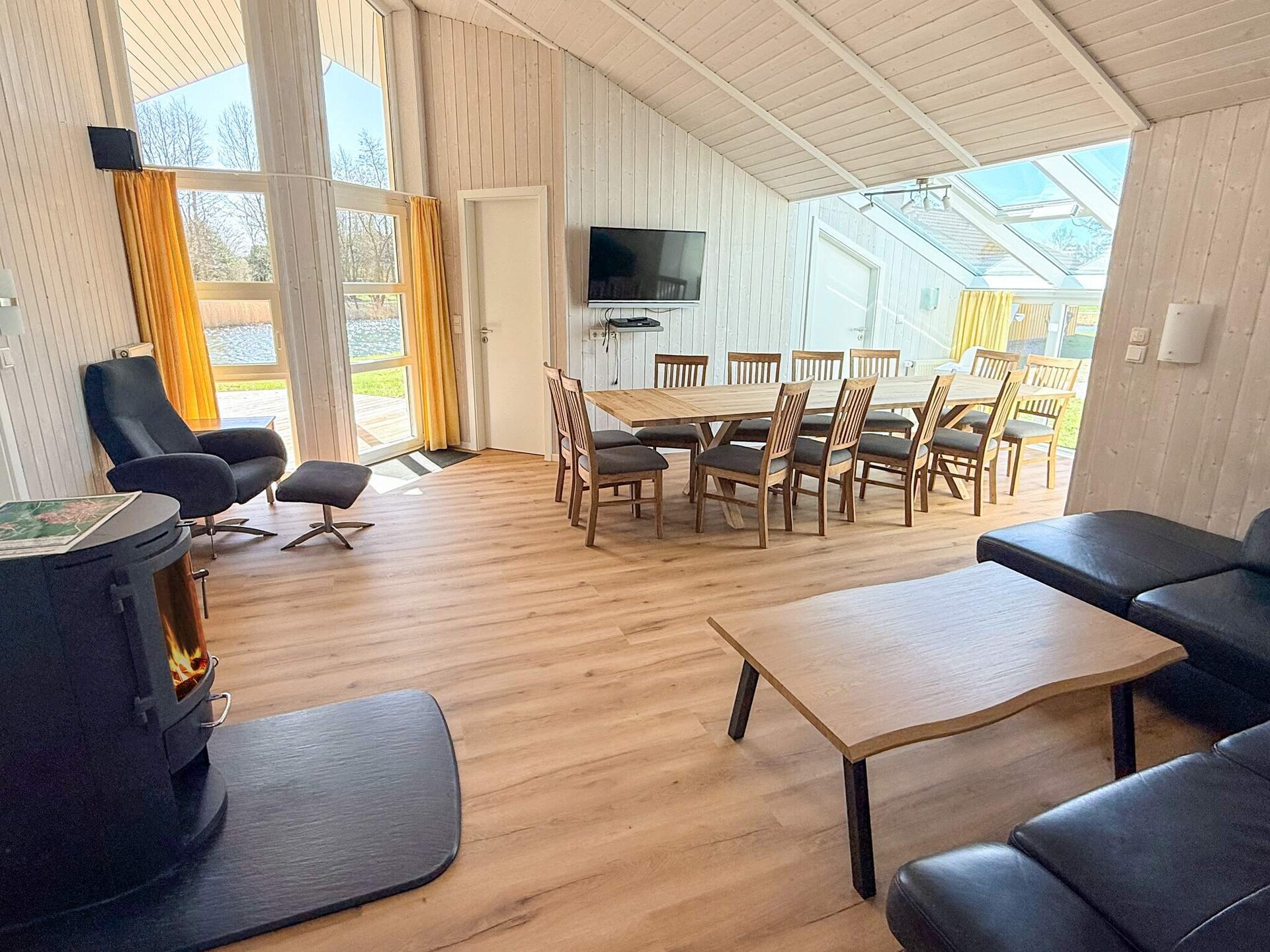 Luxe vakantiehuis aan het water in Ottendorf met sauna en whirlpool - foto 7