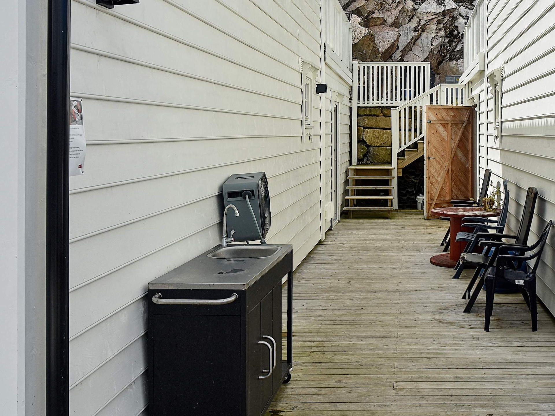 Lichtrijk vakantiehuis direct aan de fjord in Urangsvåg - foto 12