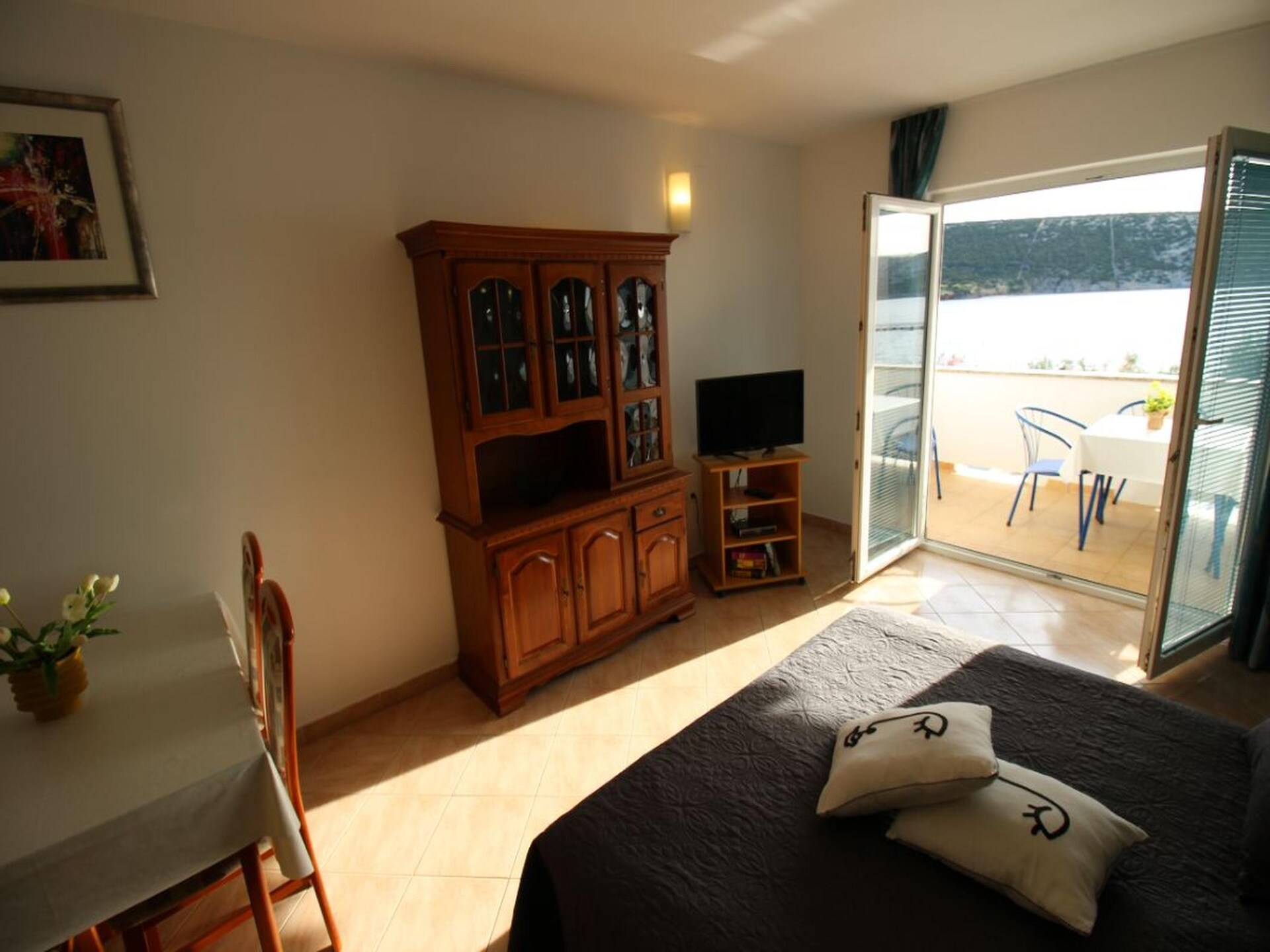 Appartement direct aan zee met privéstrand en bootligplaats in Stara Novalja - foto 22