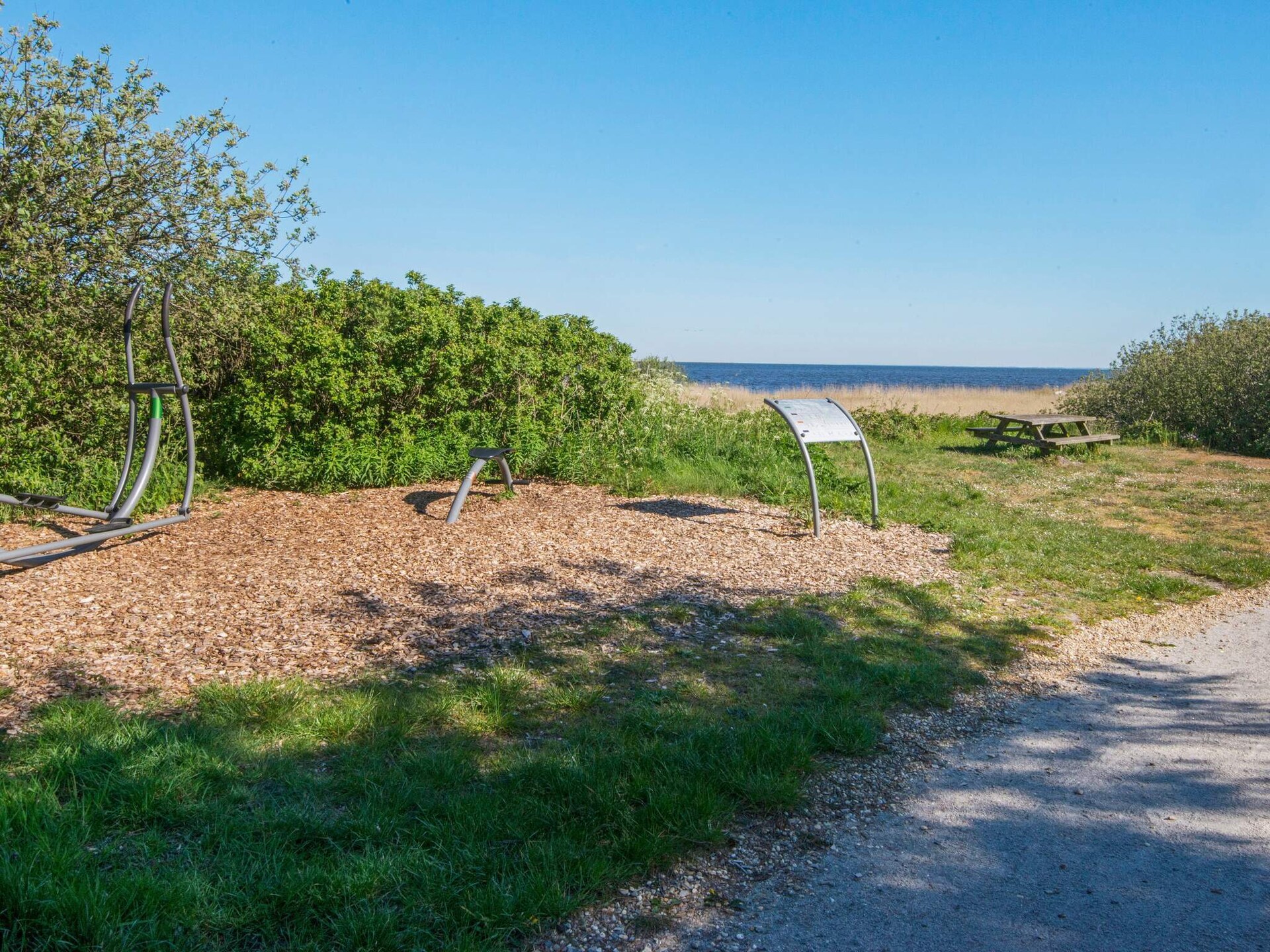 Aan zee: Rustiek vakantiehuis met panoramisch uitzicht in Hemmet - foto 8