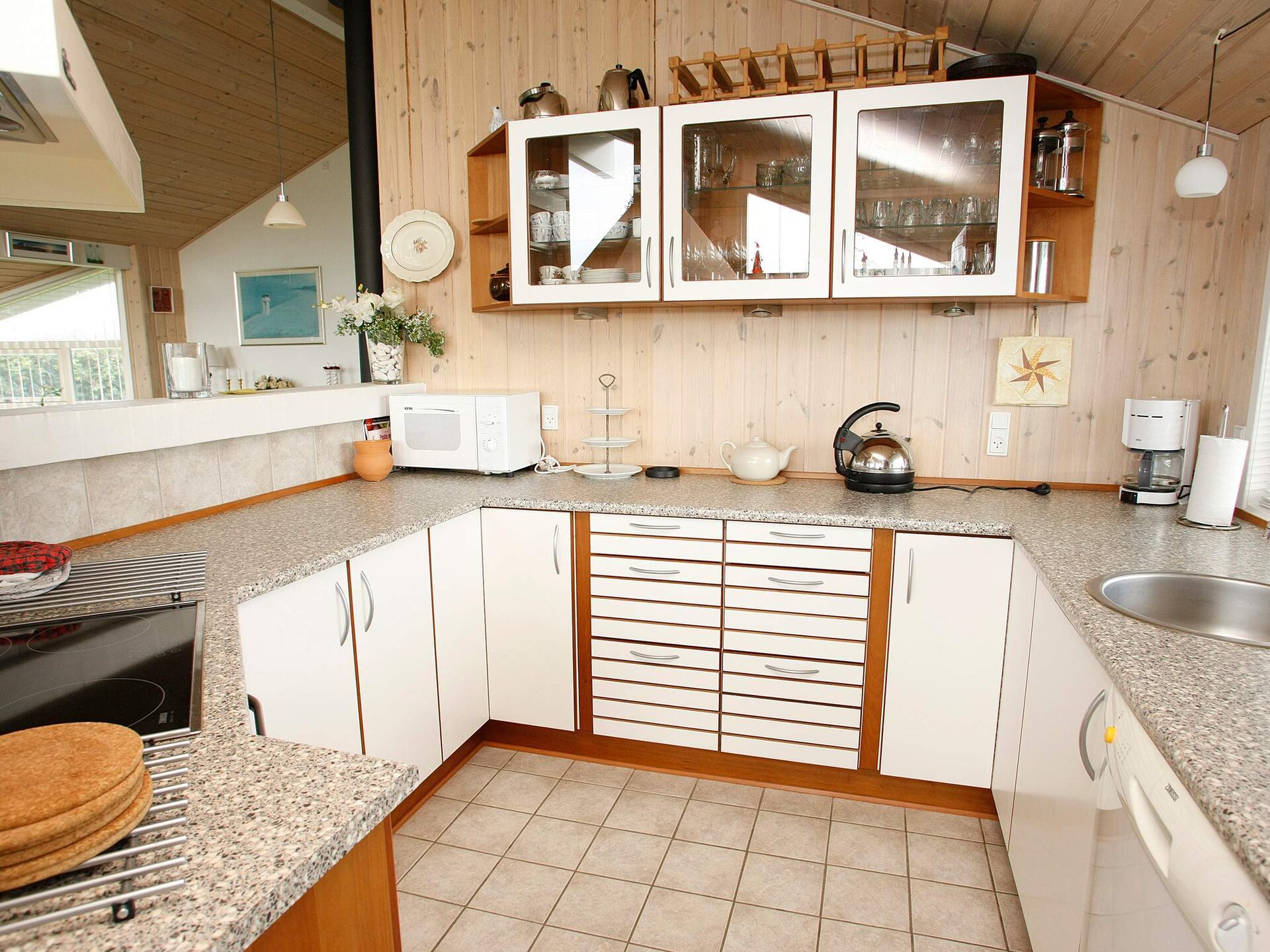 Aan zee: Ruim vakantiehuis in Løkken met whirlpool en sauna - foto 24