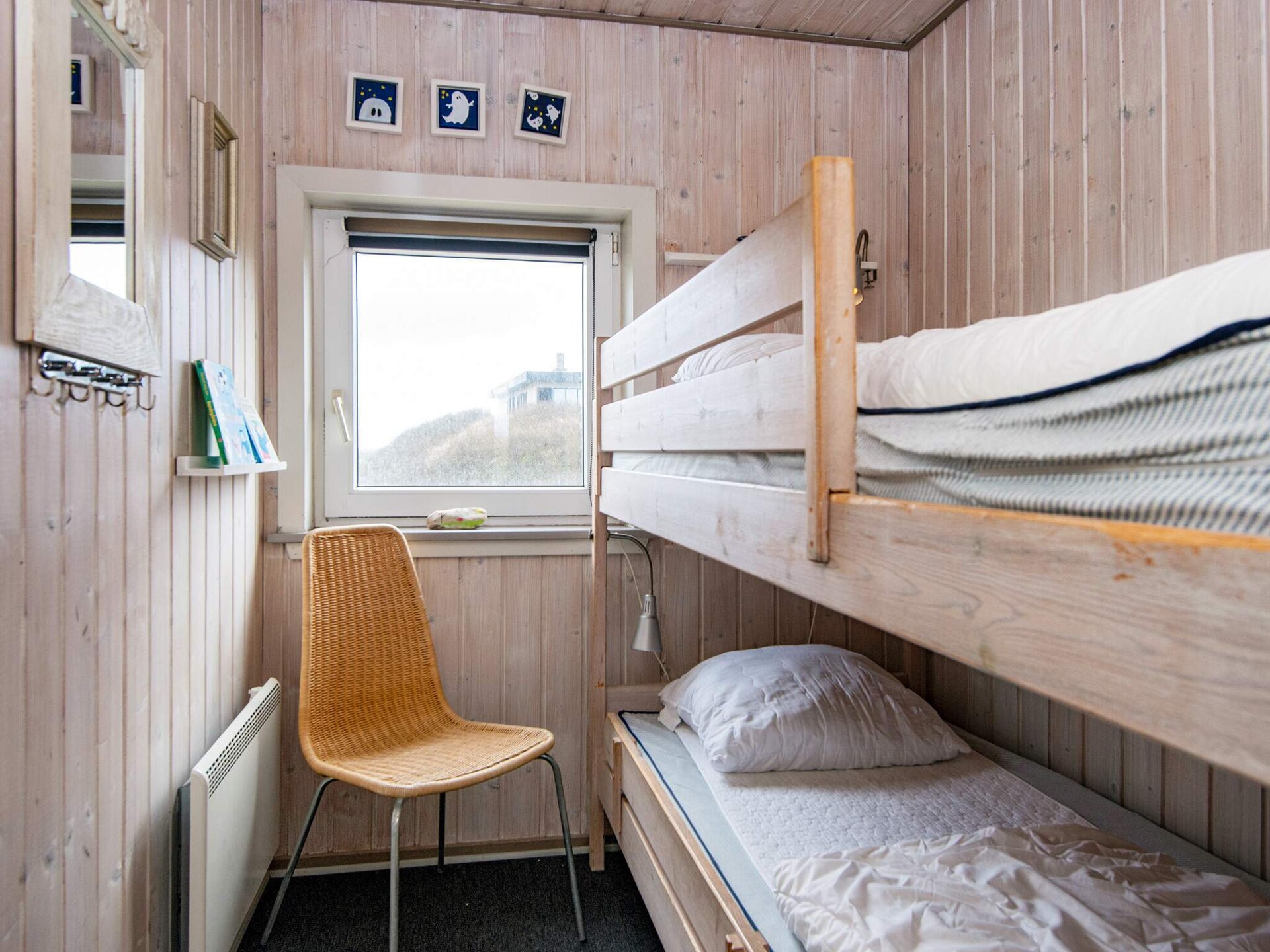 Ruim vakantiehuis in 1e duinenrij Henne met zwembad, sauna en deels zeezicht - foto 39