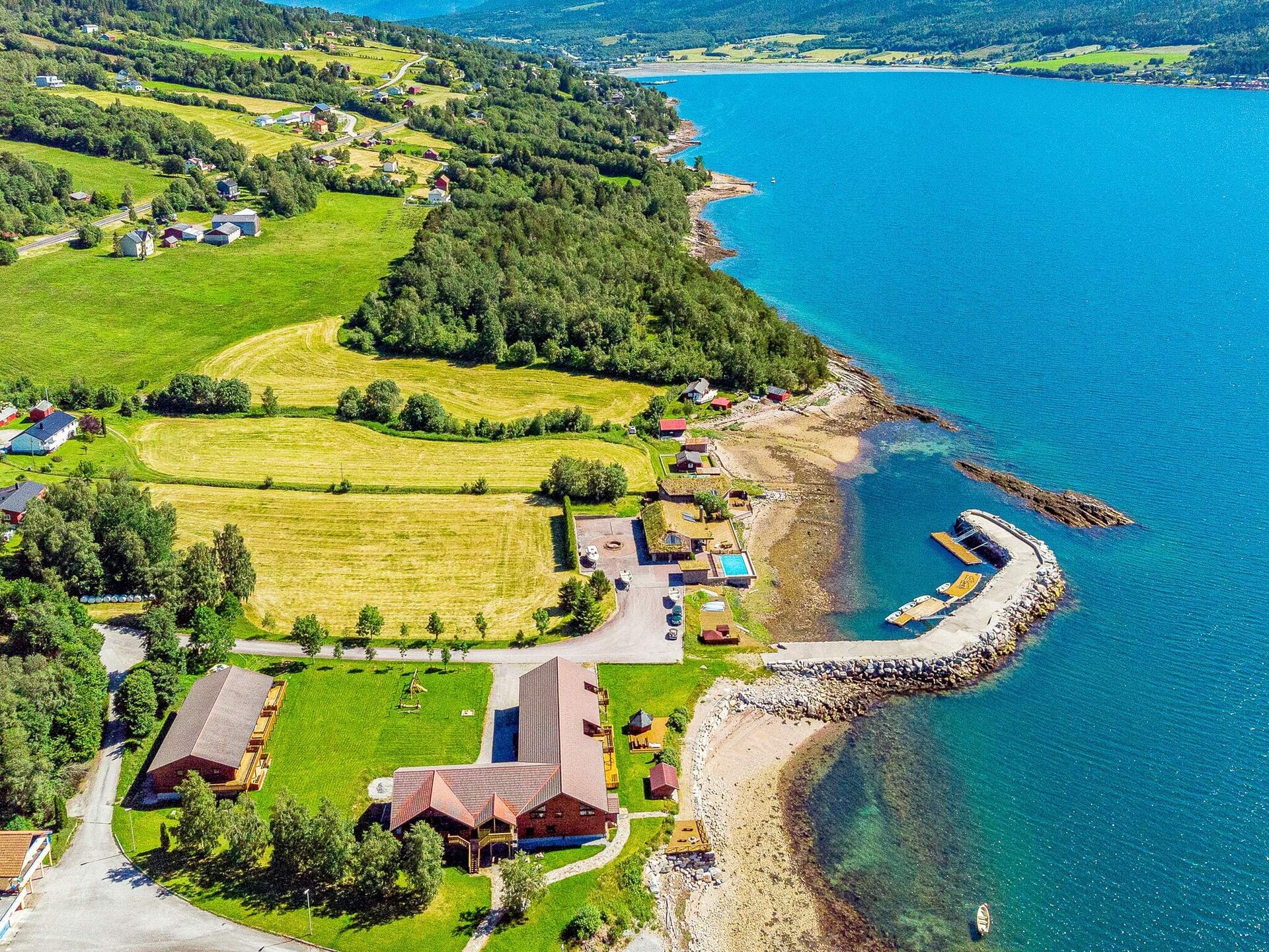 Ruim vakantiehuis Strandloven Anneks in Eidsvåg voor 10 personen - foto 9