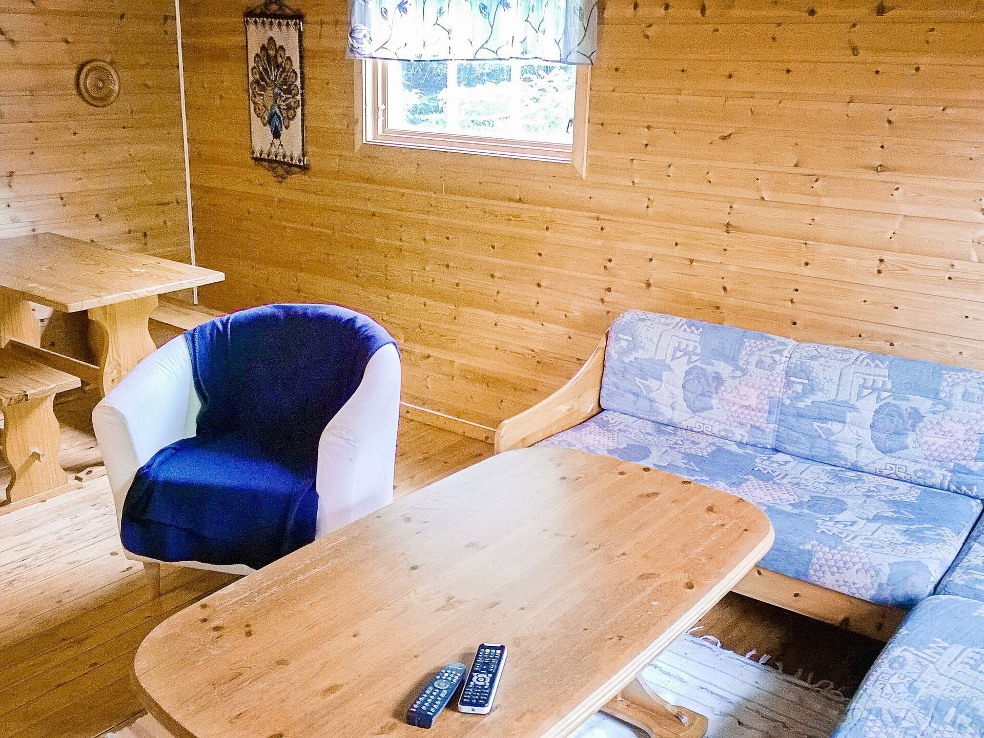 Eenvoudig vakantiehuis aan meer Skarsvatnet met boot en uitzicht op Åmøya - foto 4