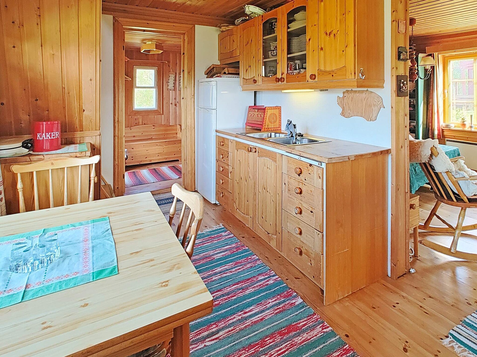 Knus houten vakantiehuis direct aan het water bij de Altafjord - foto 21