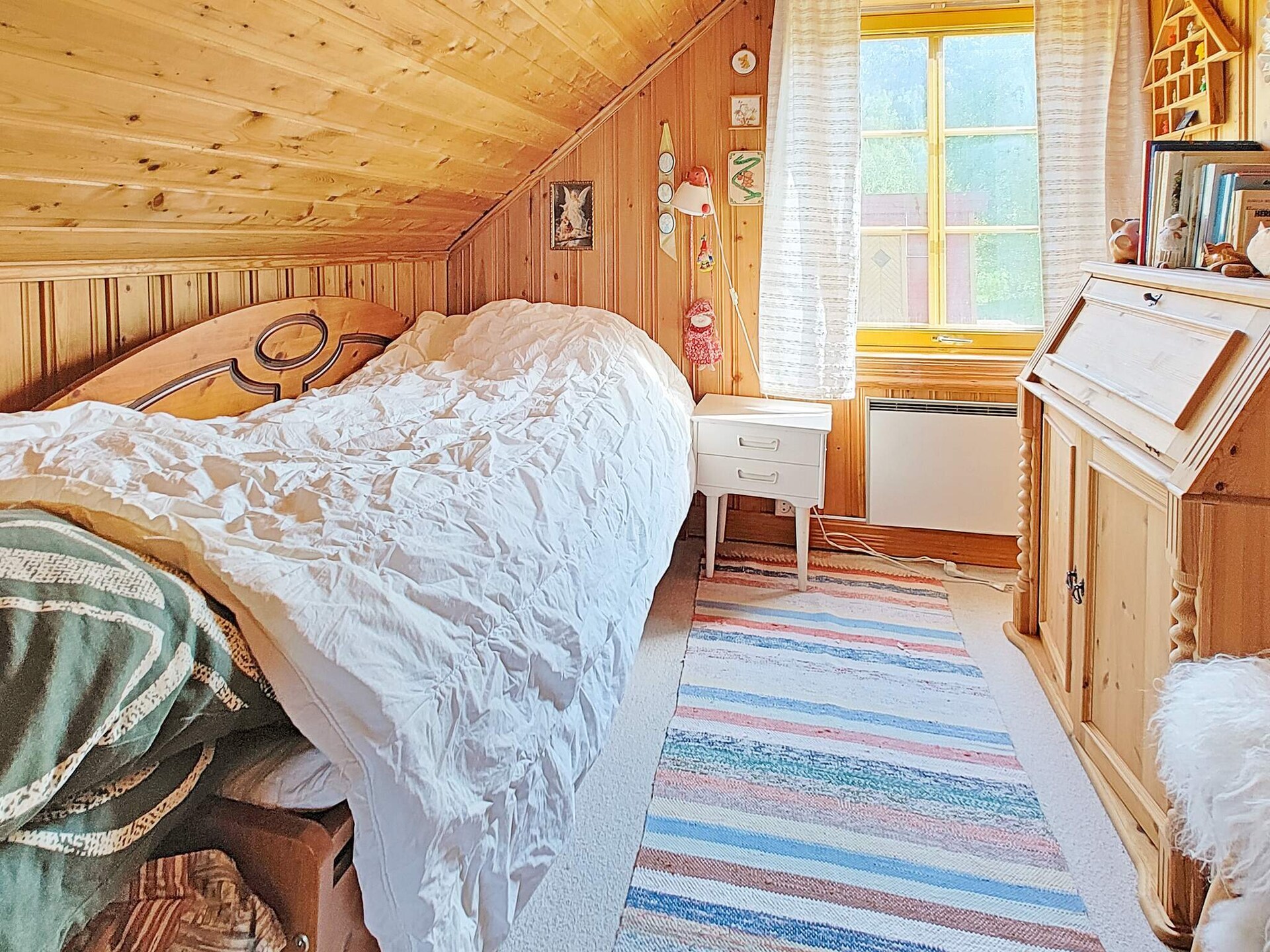 Knus houten vakantiehuis direct aan het water bij de Altafjord - foto 22