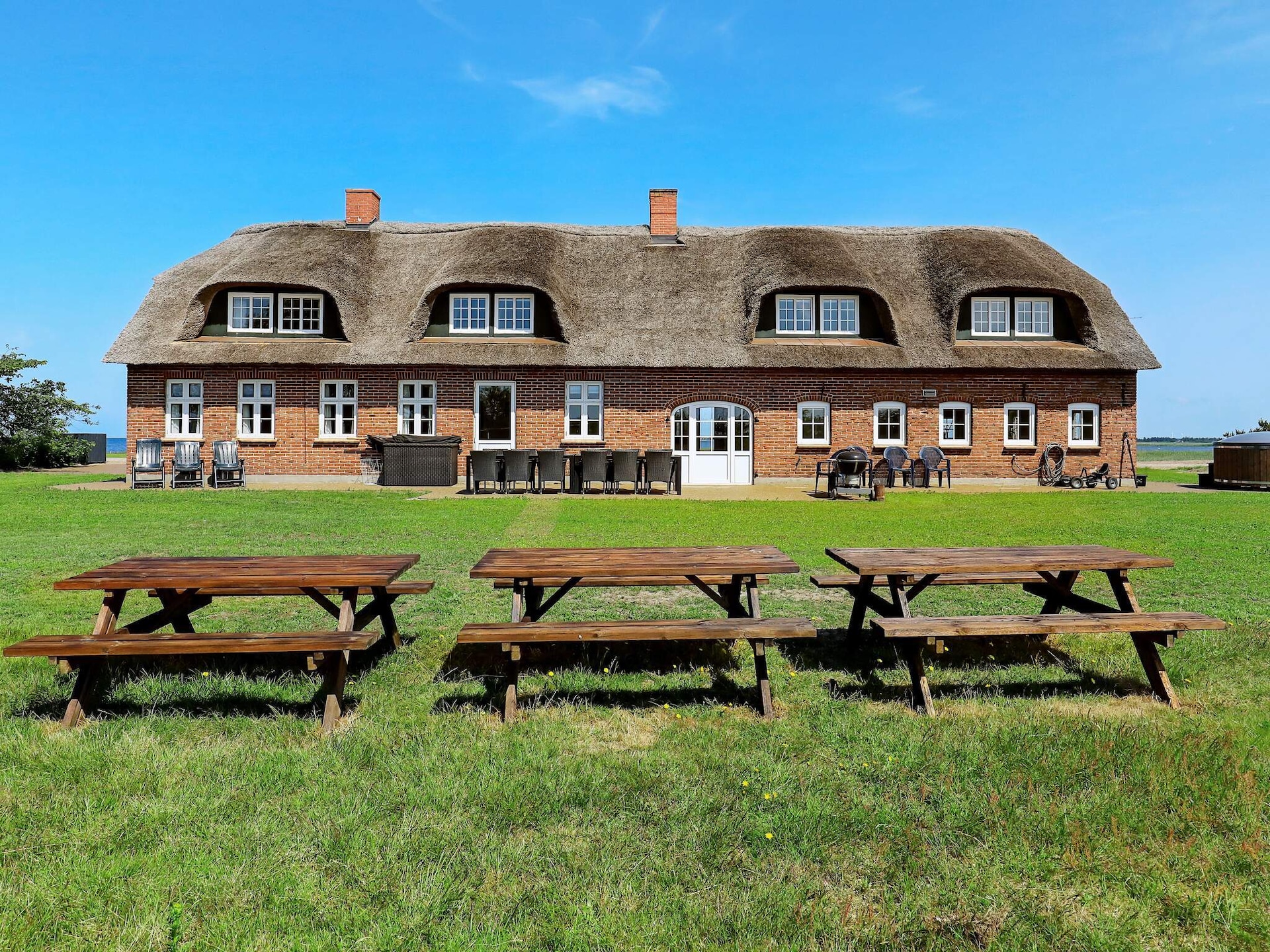 Aan zee: Ruim vakantiehuis in Ulfborg voor 20 personen - foto 3