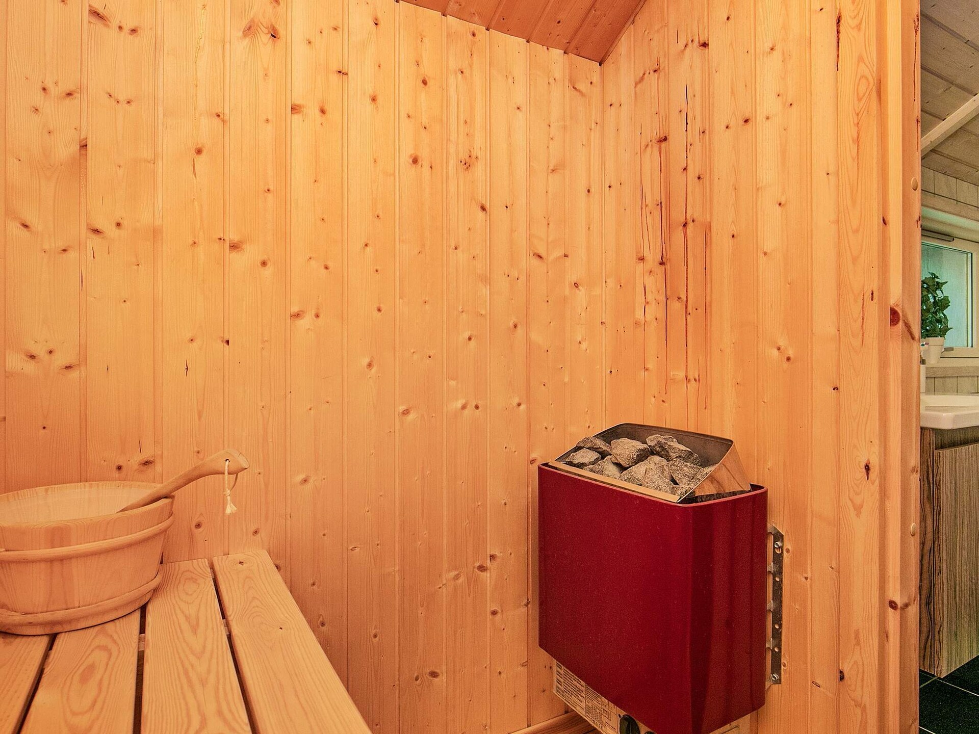 Vrijstaand vakantiehuis aan het Limfjord met whirlpool, sauna en panoramisch uitzicht - foto 37