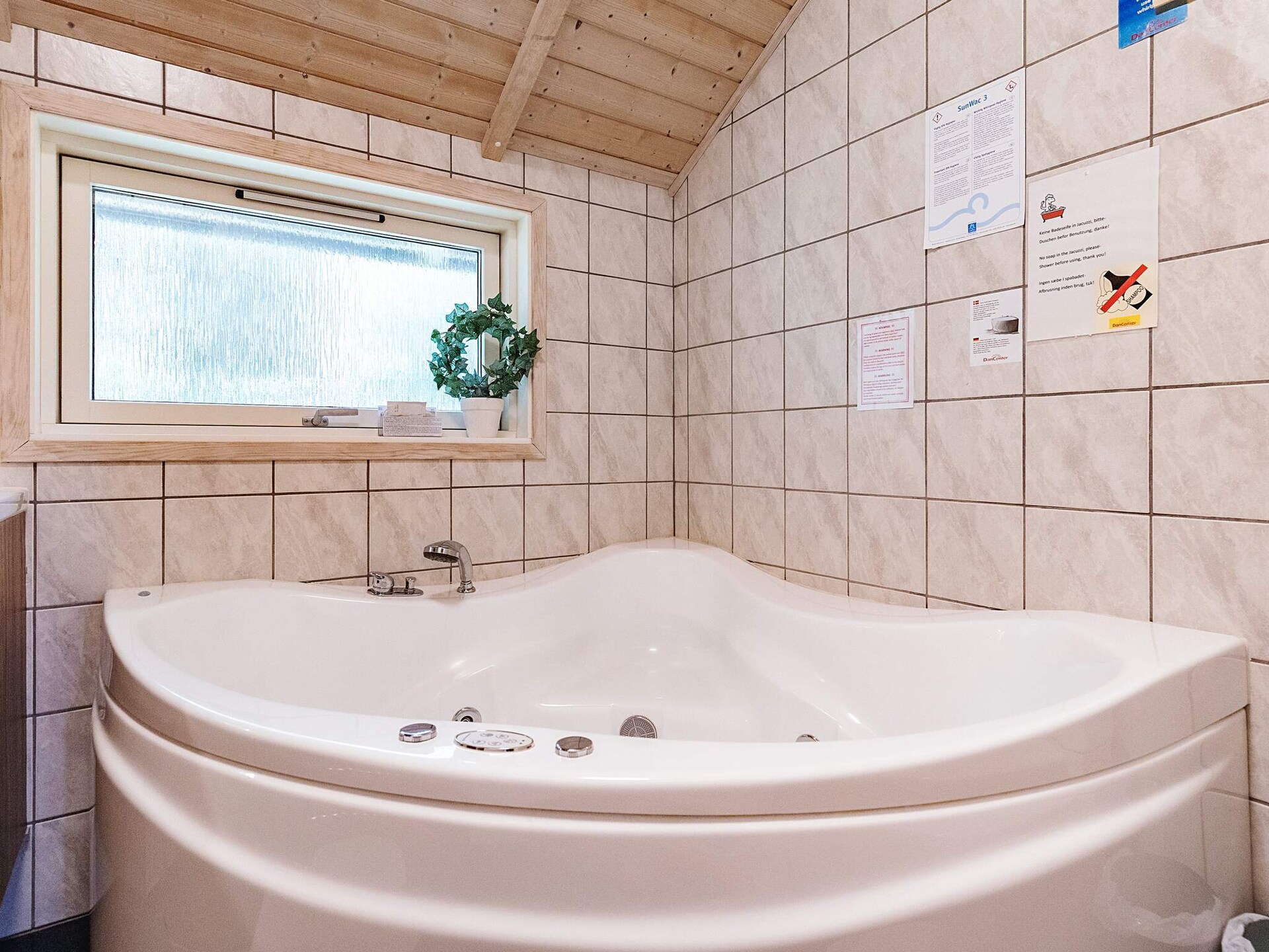 6-persoons vakantiehuis aan zee in Højslev met sauna en whirlpool - foto 31