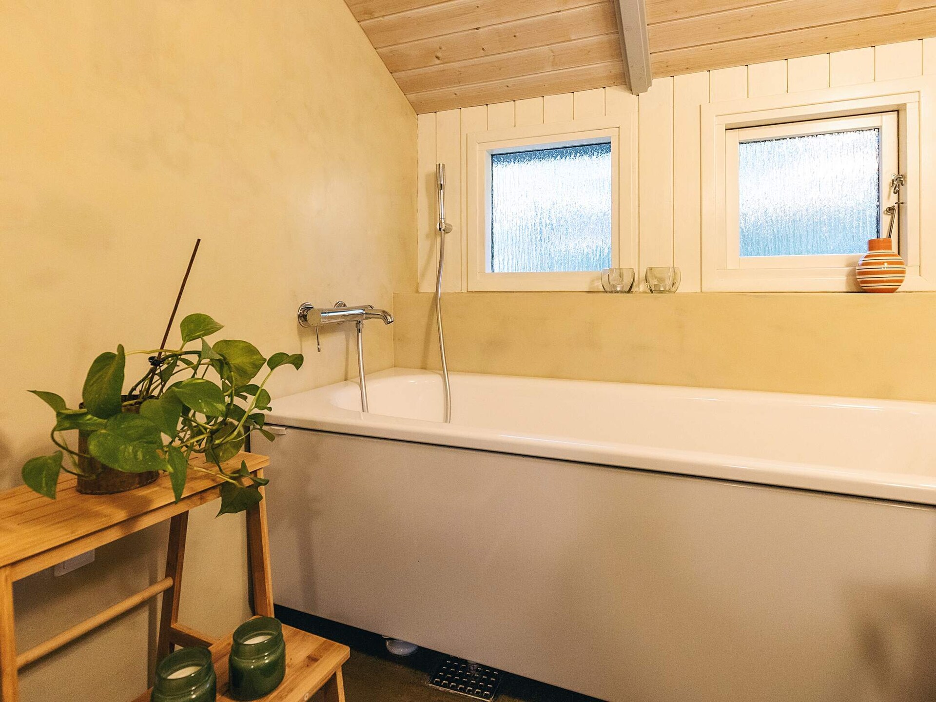 Vrijstaand vakantiehuis met sauna en uitzicht op natuurgebied bij Ristinge - foto 8