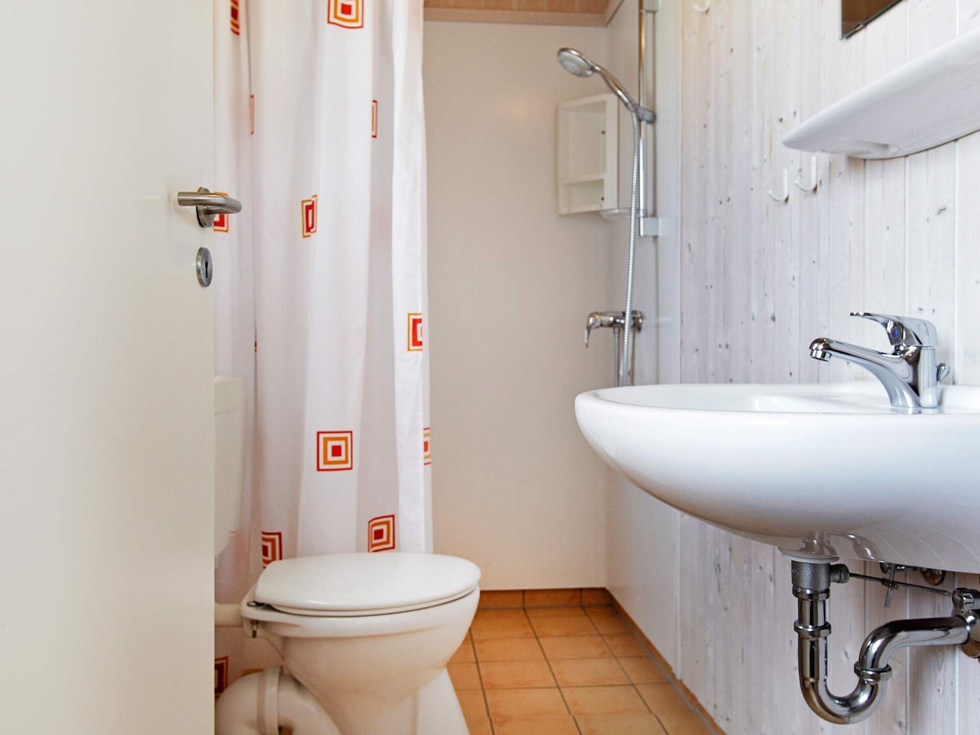 Op 1,5 km van zee: Ruim vakantiehuis in Ottendorf voor 12 personen · 135 m² - foto 51