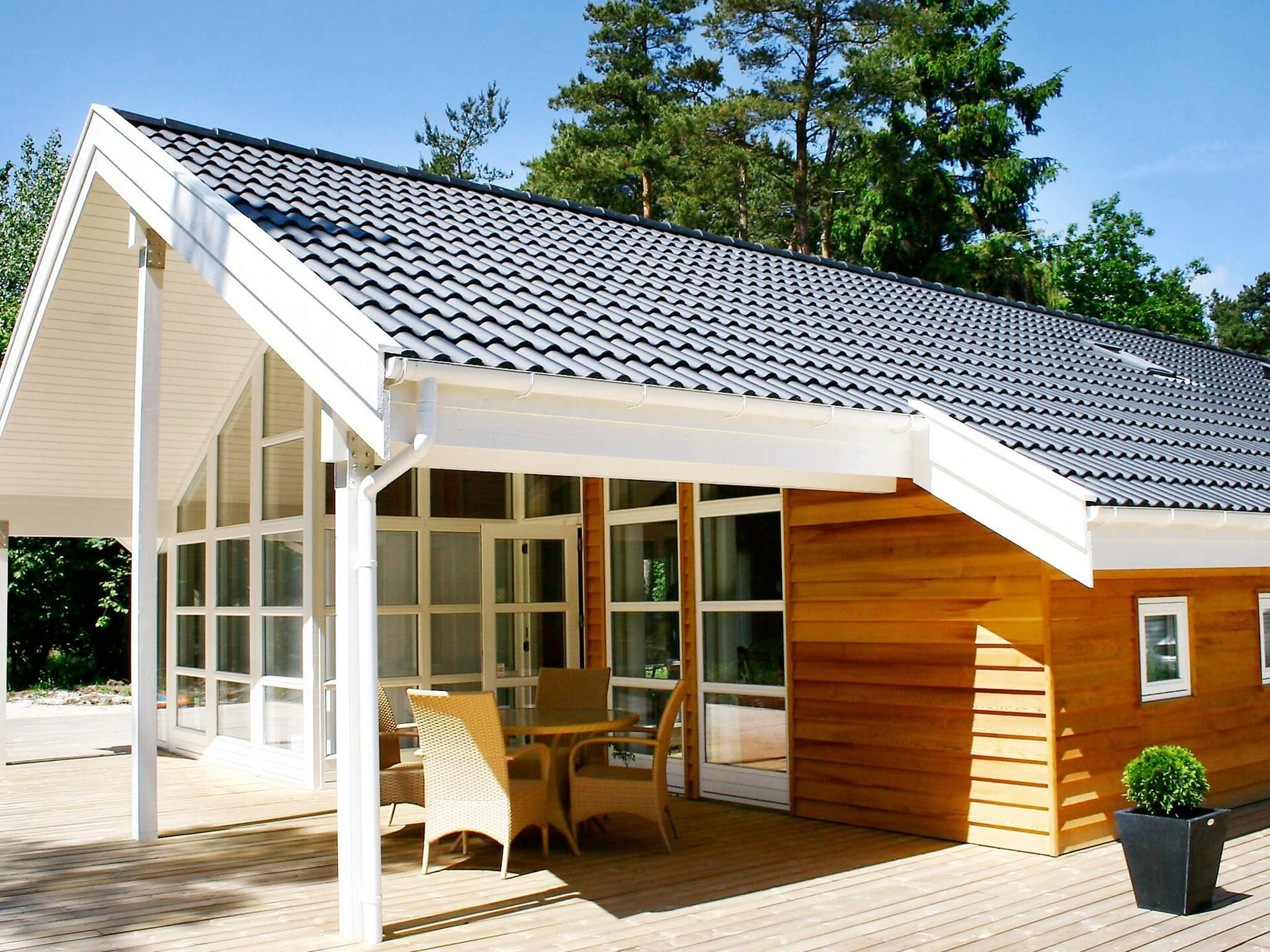 Luxe vakantiehuis met sauna en whirlpool op 190m van zee bij Aakirkeby - foto 4