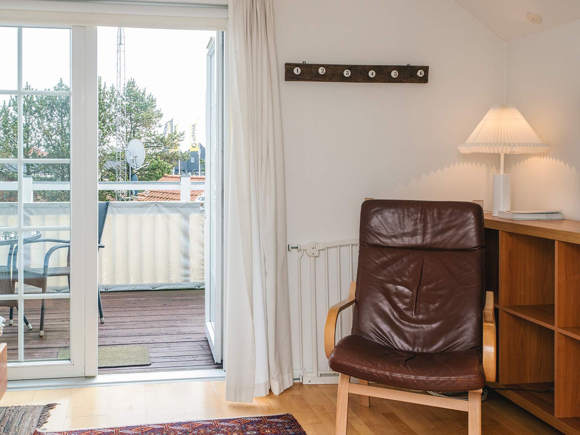 Zweeds vakantiehuis met sauna en whirlpool op 1,5 km van het strand in Blåvand - foto 22