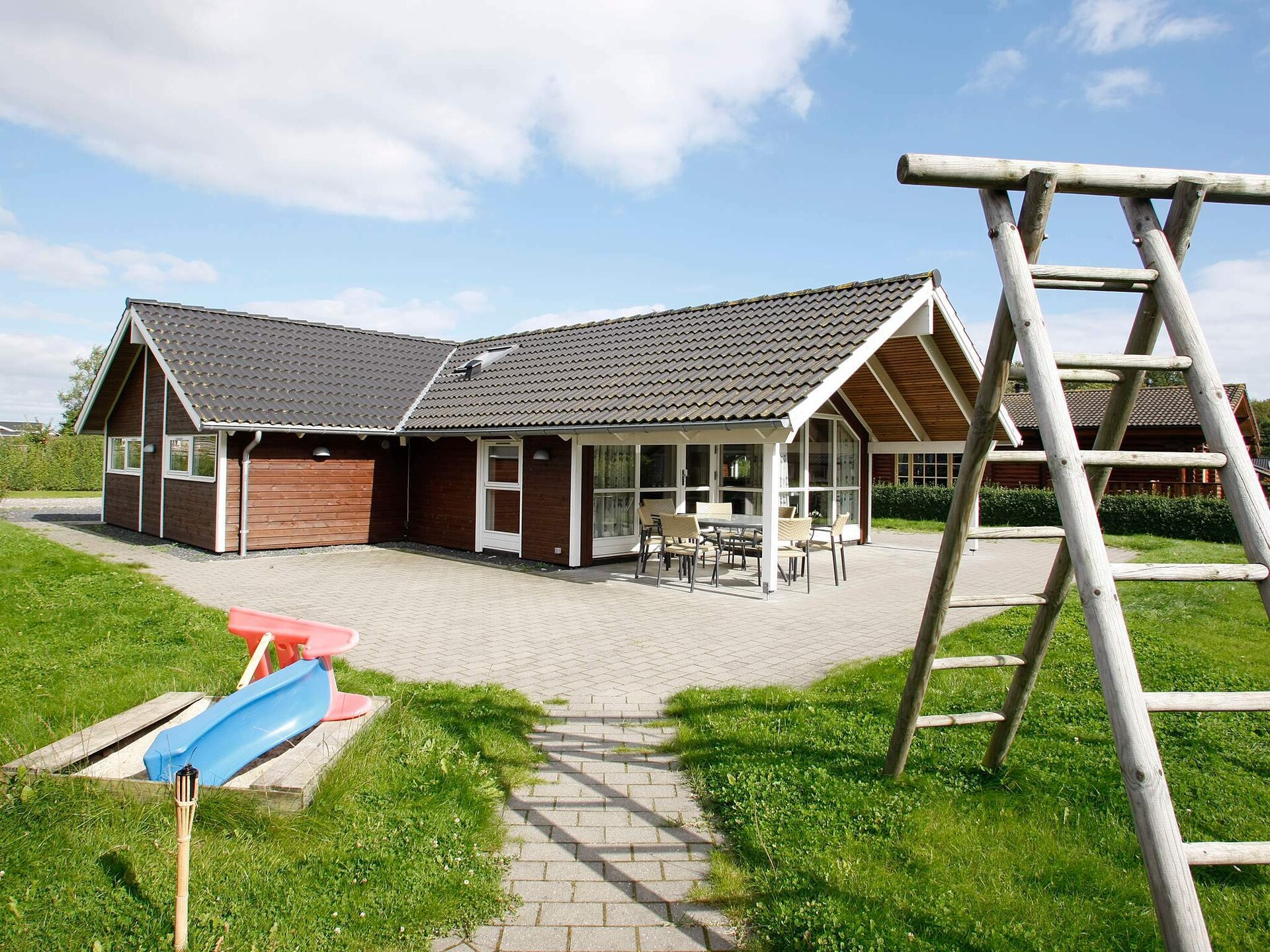 Licht vakantiehuis met sauna en whirlpool op 400 meter van de Oostzee - foto 4