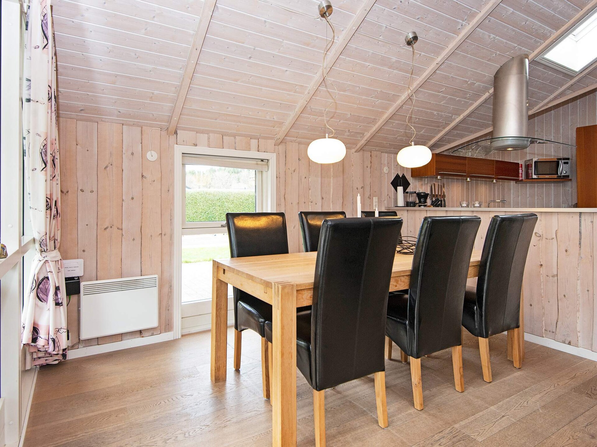 Licht vakantiehuis met sauna en whirlpool op 400 meter van de Oostzee - foto 11