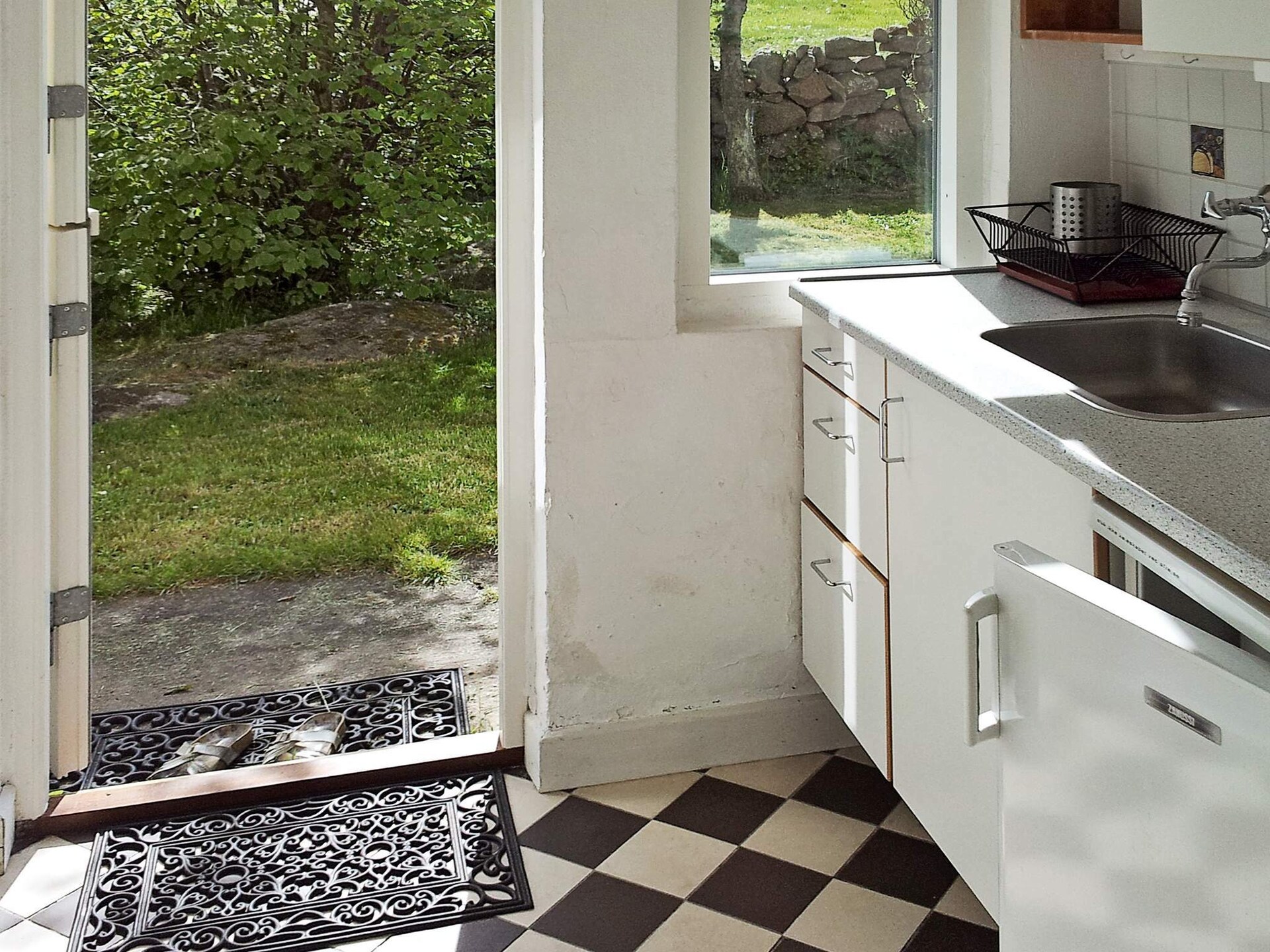 Artistiek vakantiehuis op 120m van zee bij Allinge, Bornholm - foto 10