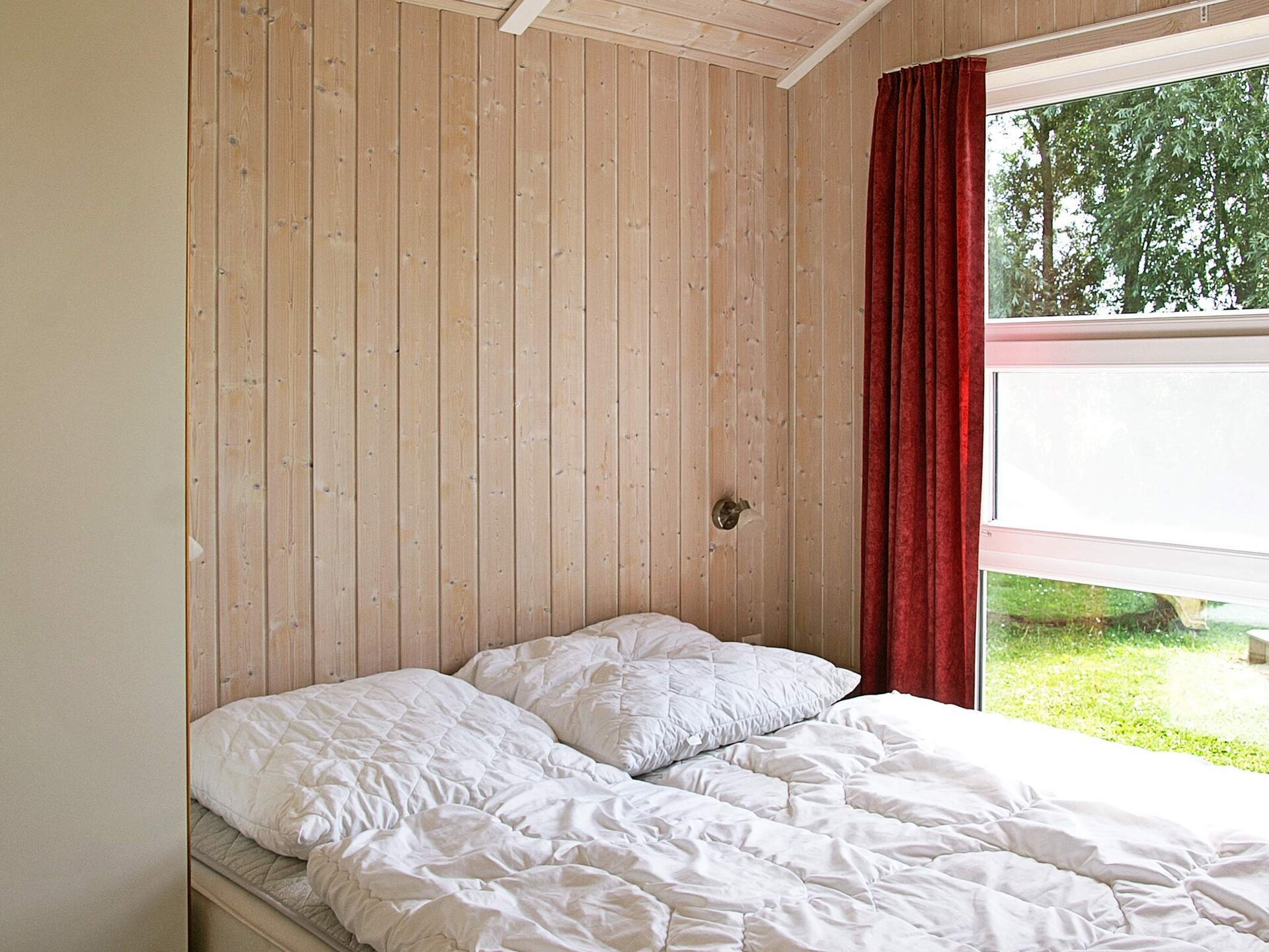 Wellnessvilla aan het water met sauna, whirlpool en kano in Ottendorf - foto 10
