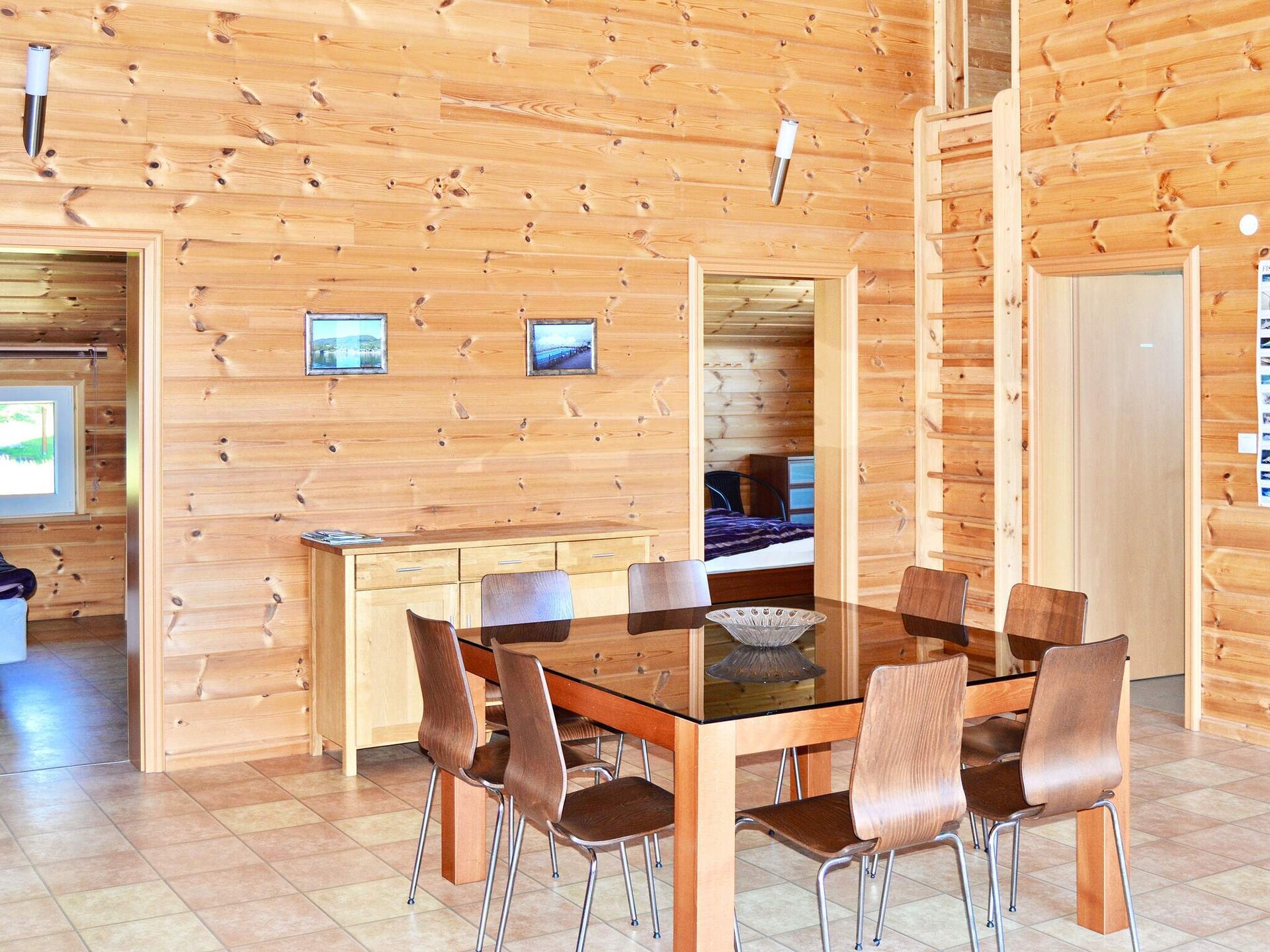 Fjordzicht vakantiehuis met zwembad in Eidsvåg, Noorwegen - foto 23