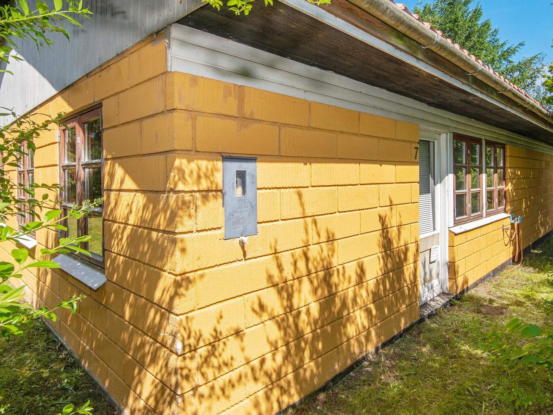 Vrijstaand vakantiehuis op 2500m² natuurdomein, 300m van de zee in Højslev - foto 4