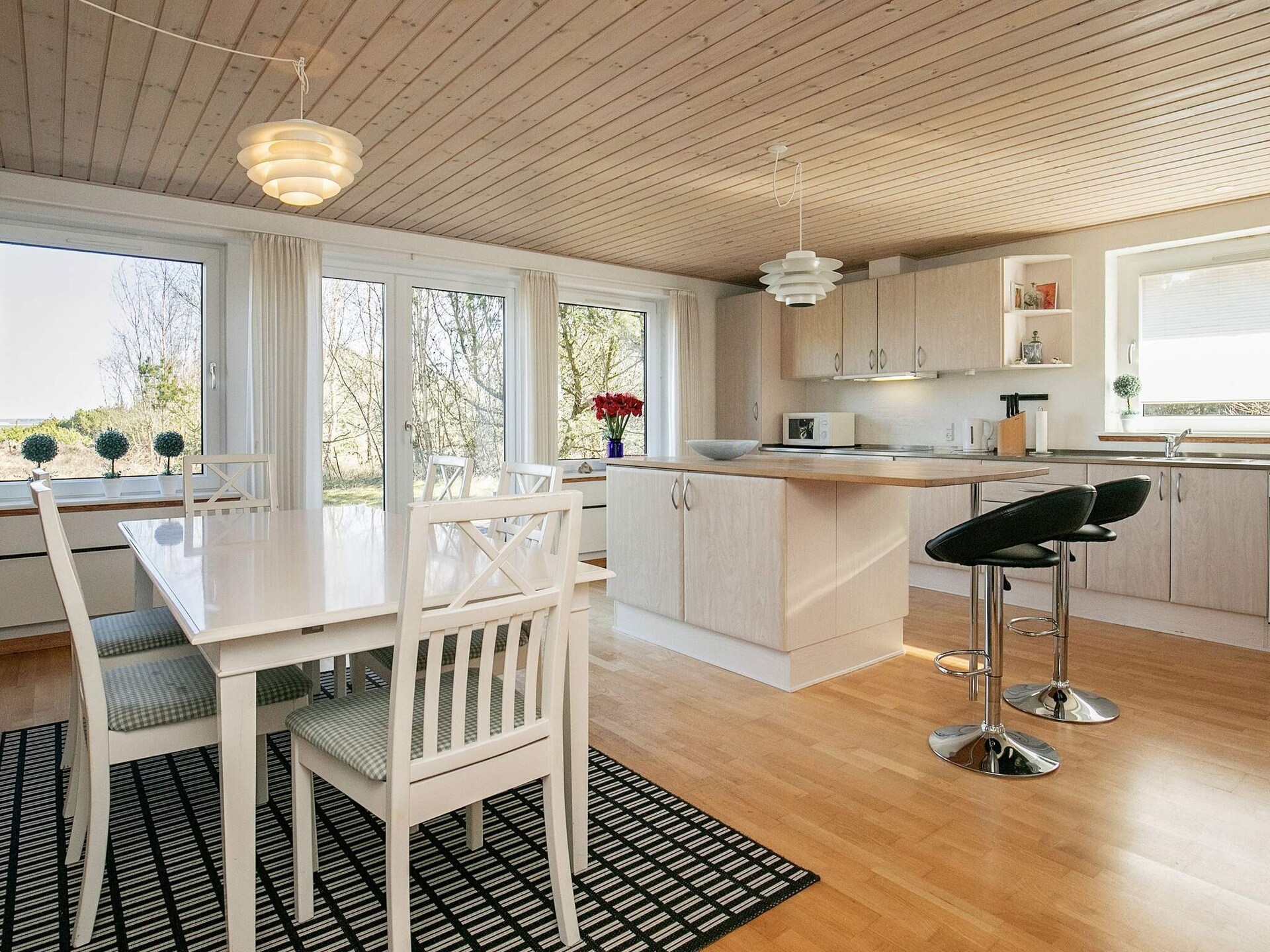 8-persoons vakantiehuis aan zee in Thyholm met whirlpool - foto 24