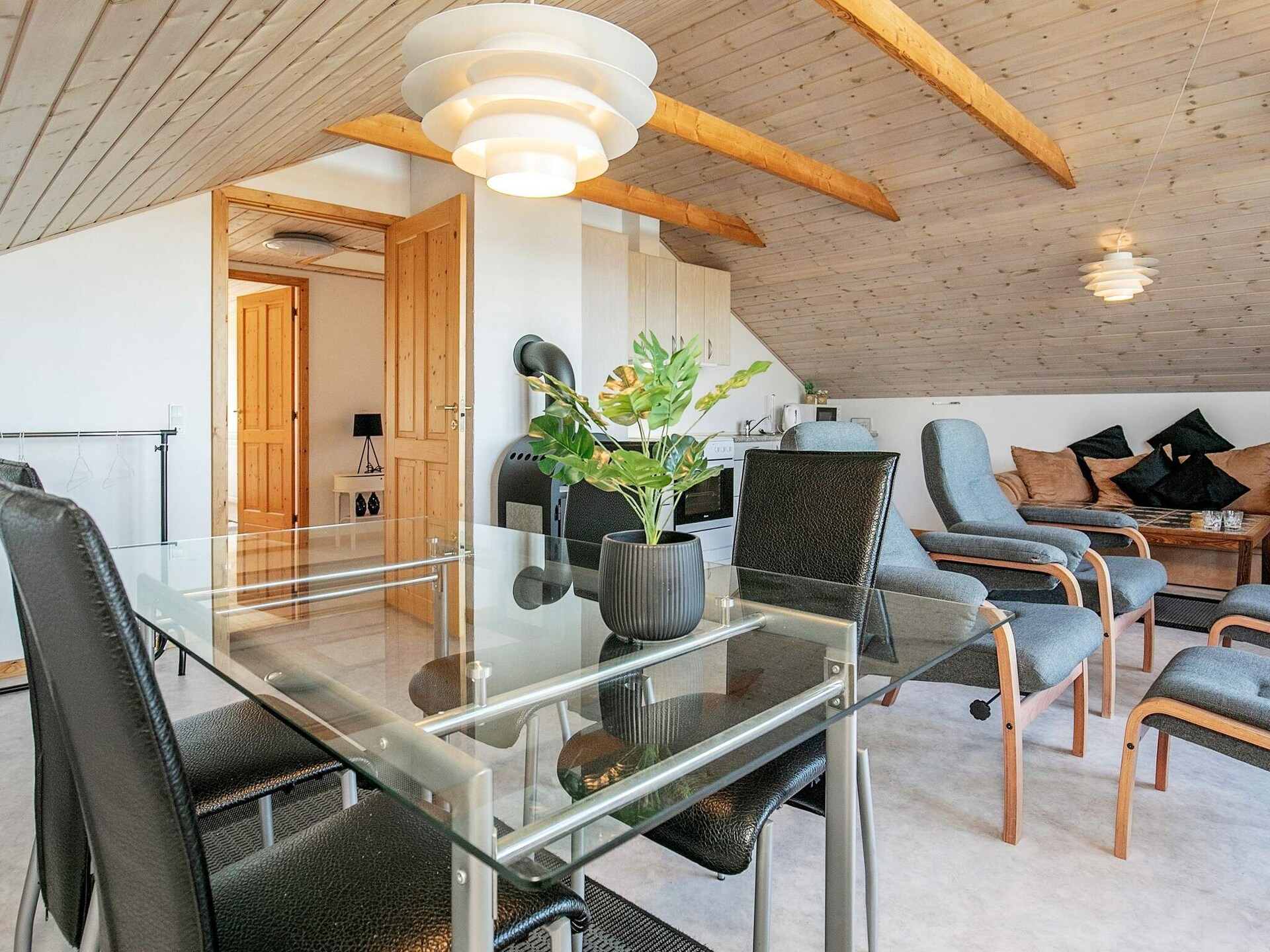 8-persoons vakantiehuis aan zee in Thyholm met whirlpool - foto 29