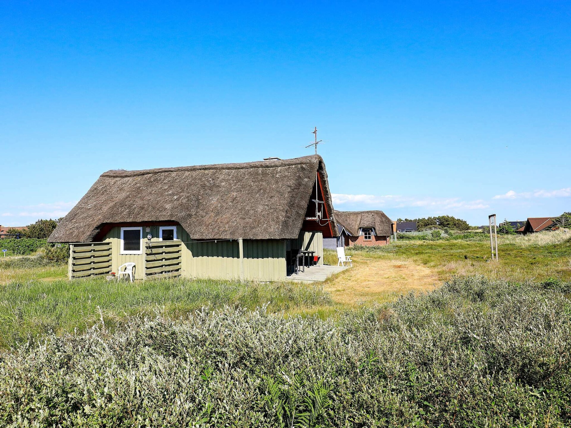 Vrijstaand duinhuis bij Hvide Sande met uitzicht op vuurtoren en zee op 800m - foto 26