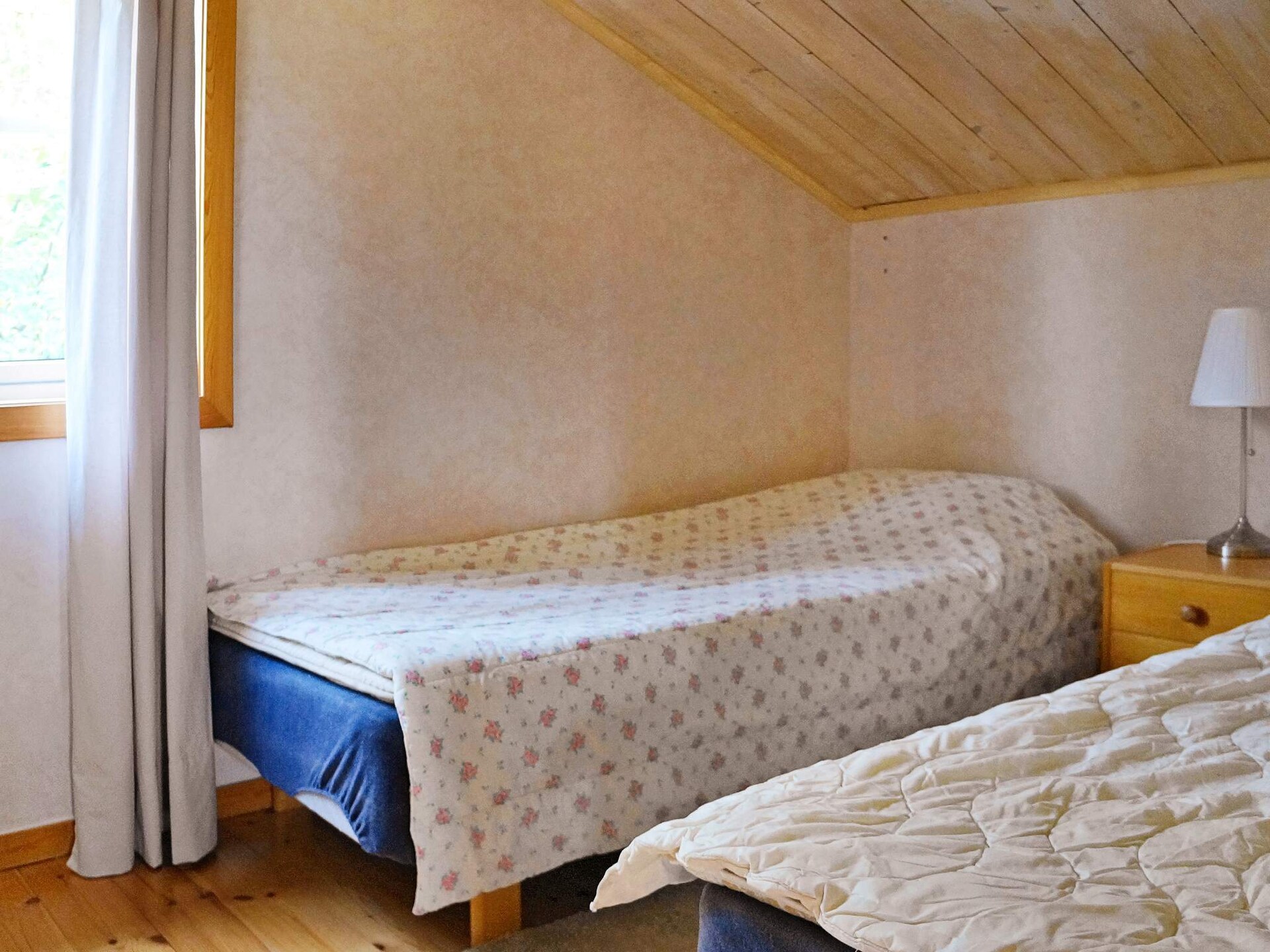 Op 1,0 km van het meer: ruim vakantiehuis in Uddevalla voor 8 personen - foto 13
