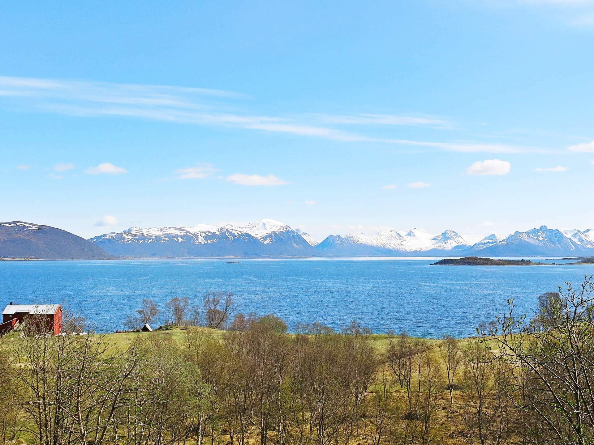 Vrijstaand vakantiehuis met panoramisch fjorduitzicht op Langøya - foto 18