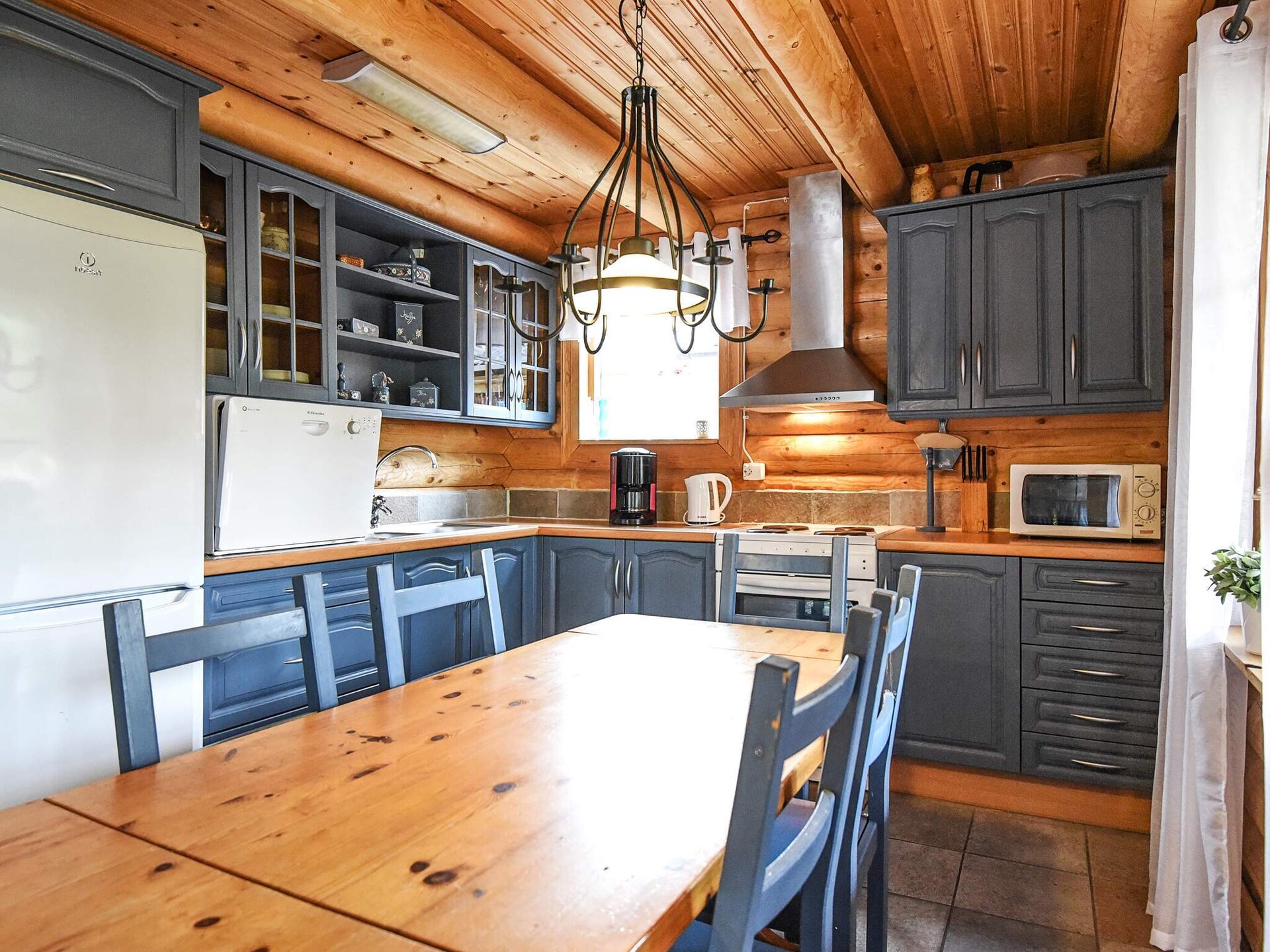 Gezellig houten vakantiehuis bij Hundfjället in Sälen - foto 9