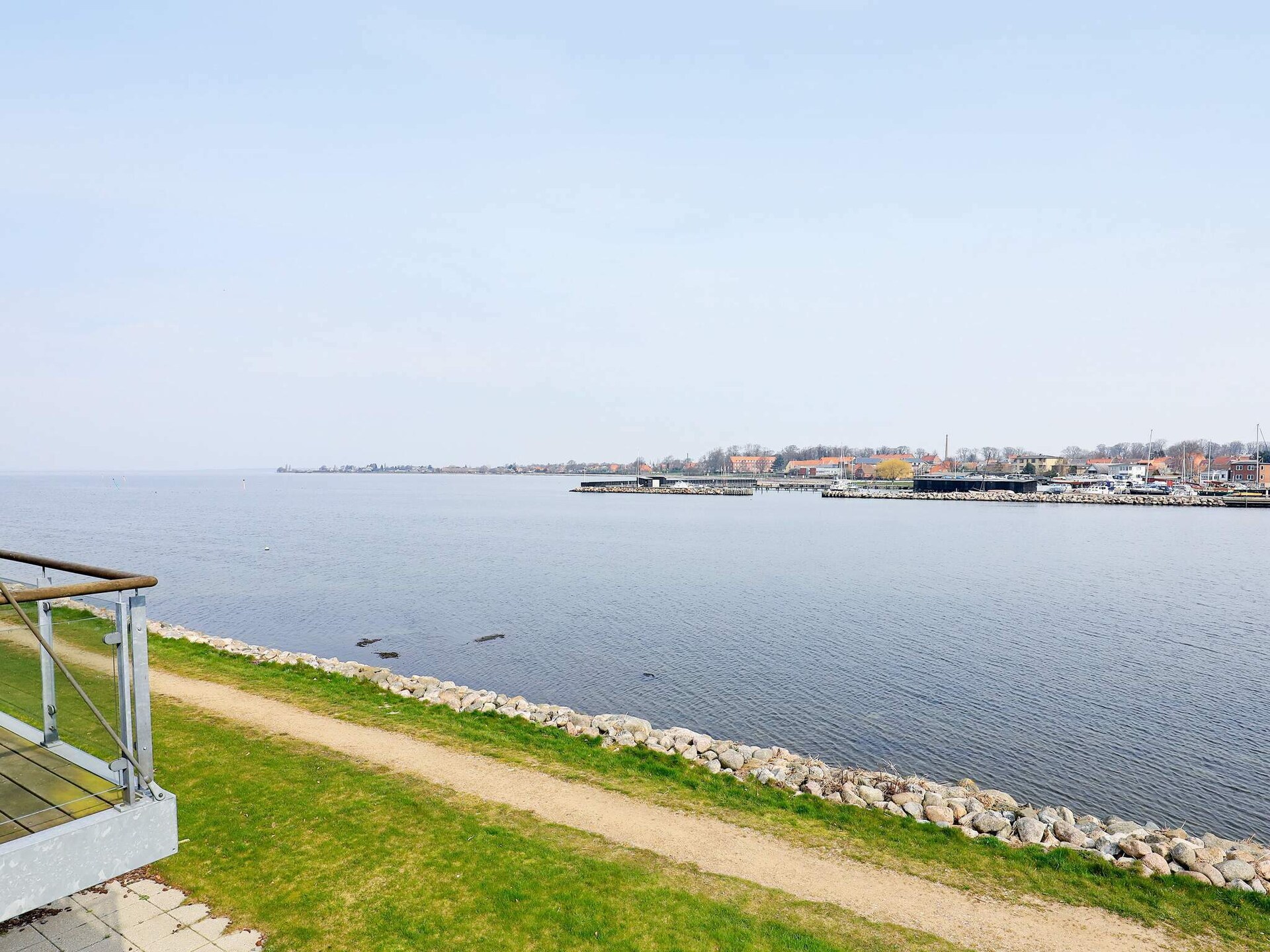 Havenpanorama vakantiehuis op 10 meter van de zee in Stege - foto 8