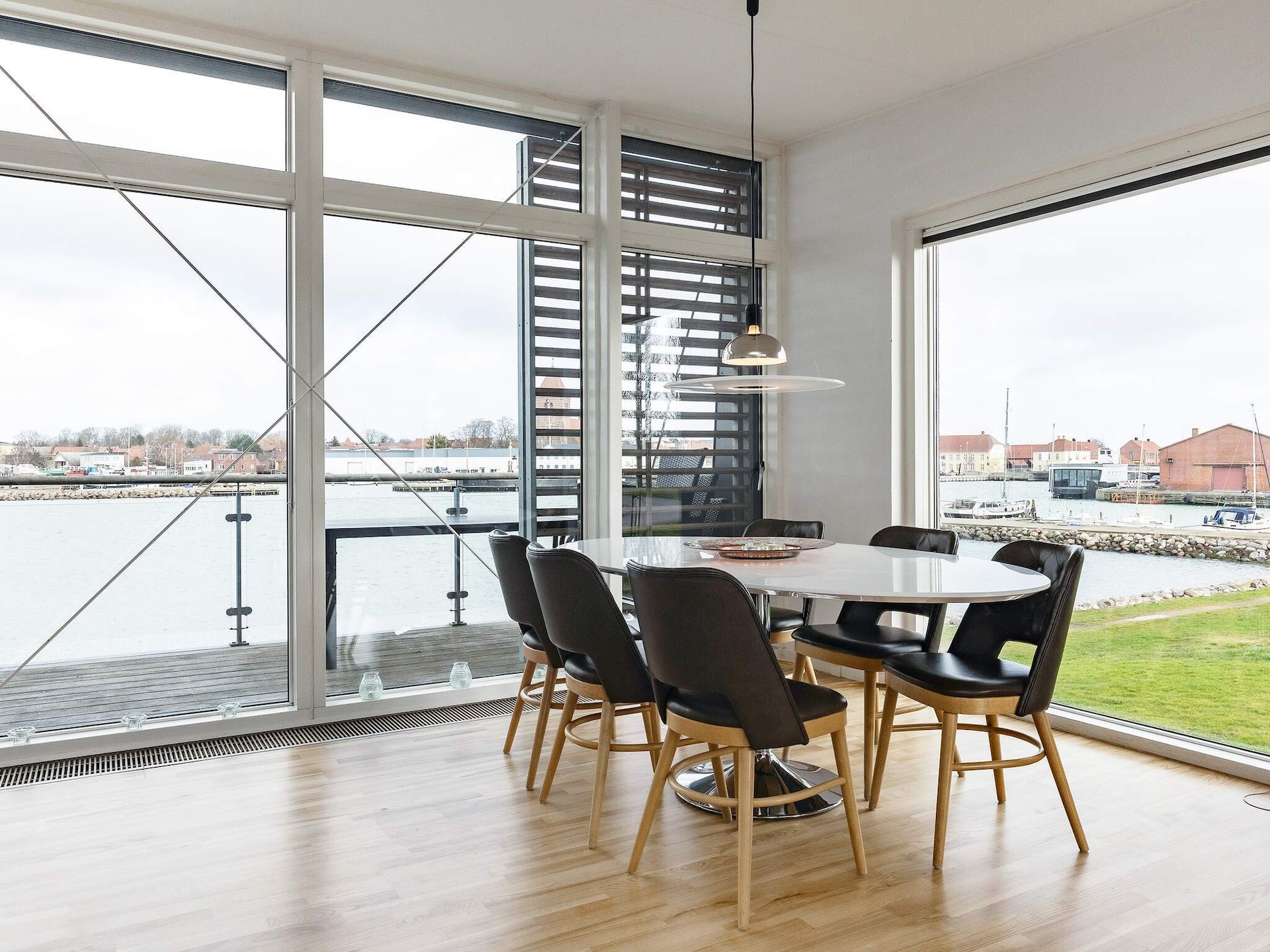 Havenpanorama vakantiehuis op 10 meter van de zee in Stege - foto 32