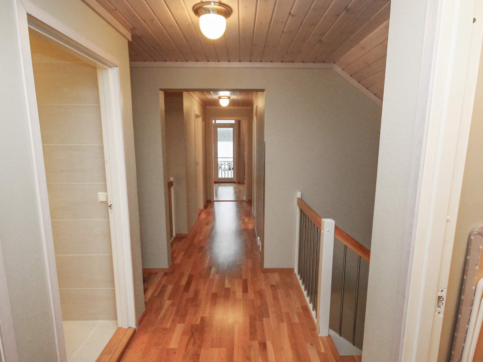 Op 1,0 km van de piste: ruim vakantiehuis in Jelsa voor 12 personen · 250 m² - foto 55
