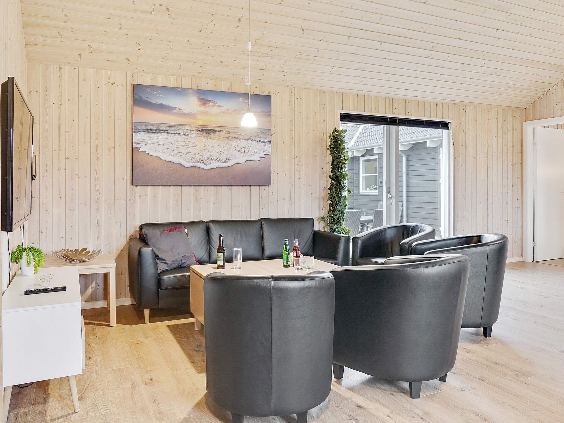 Groot vrijstaand vakantiehuis voor 24 personen met zwembad, glijbaan en sauna op 800m van zee - foto 24