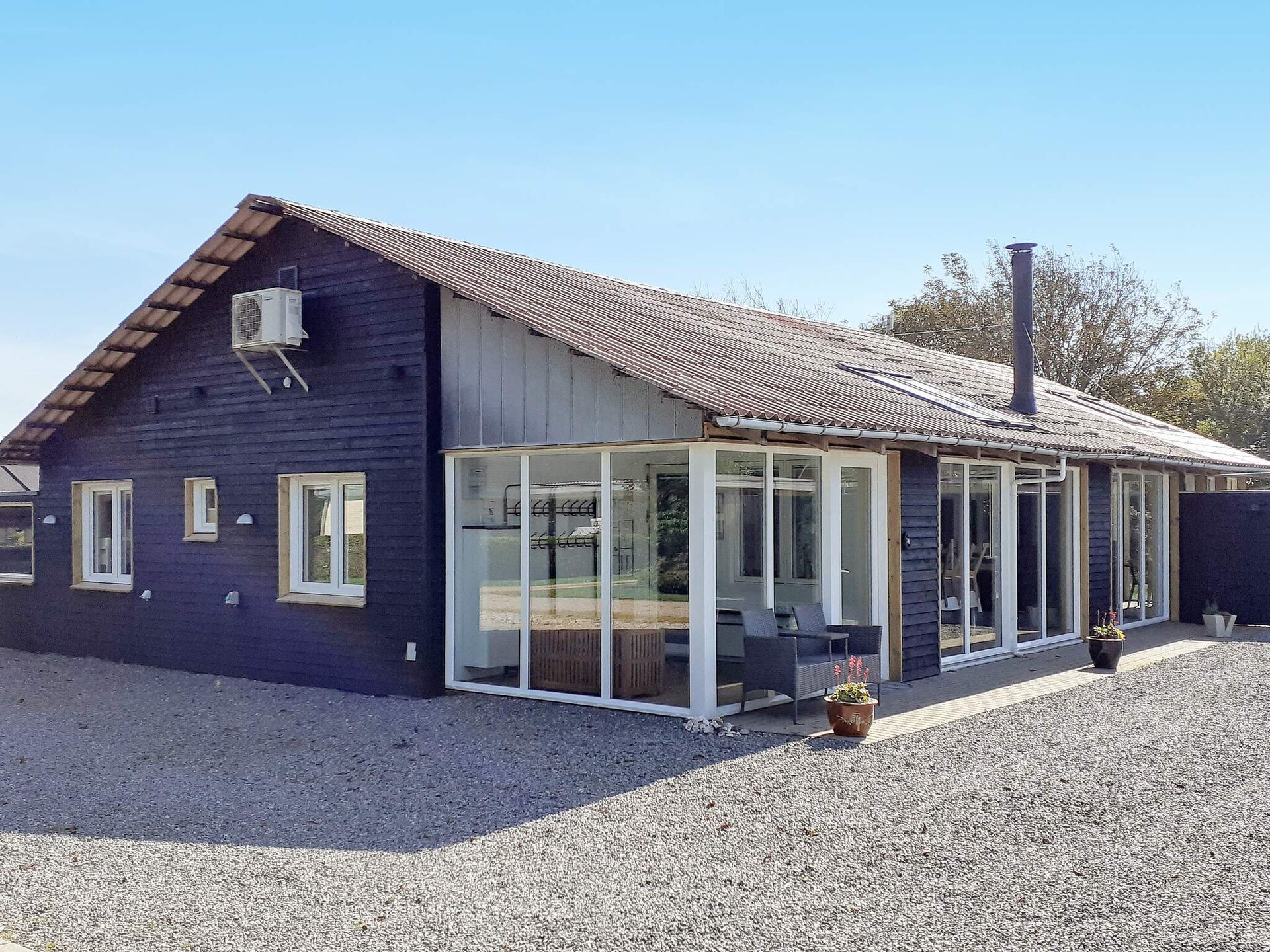 Op 300 m van zee: ruim vakantiehuis voor 12 personen in Vinderup - foto 1