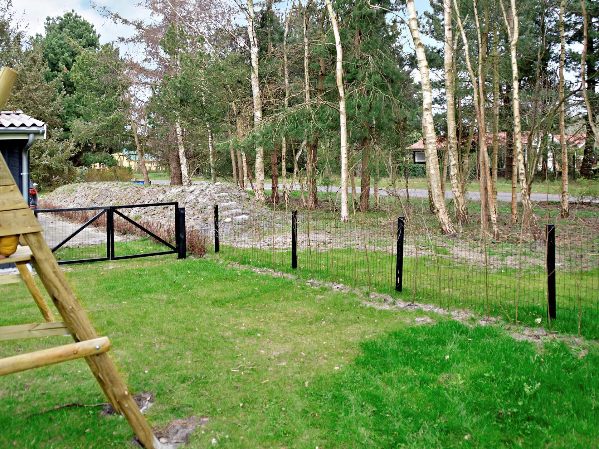 Kindvriendelijk vakantiehuis met grote tuin op 400m van zee bij Kramnitze - foto 2