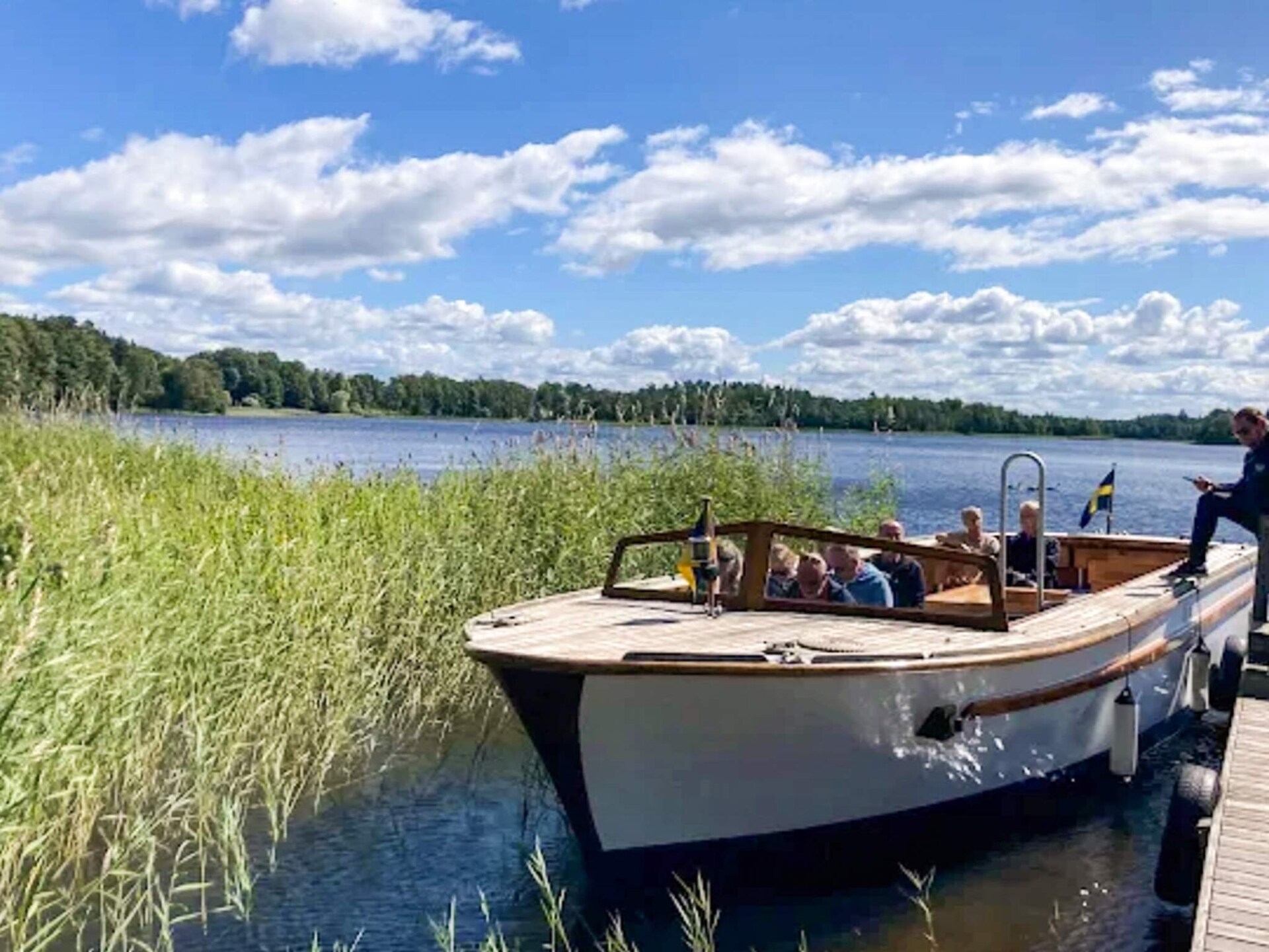 Rood-wit vakantiehuis op 150m van het Bunn-meer met roeiboot - foto 3