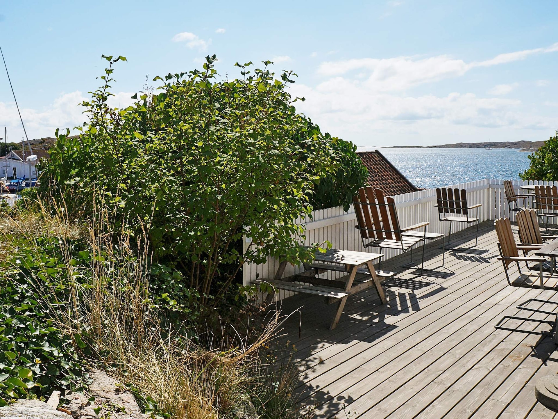 Aan zee: Luxe vakantiehuis met panoramisch zeezicht in Hälleviksstrand - foto 11