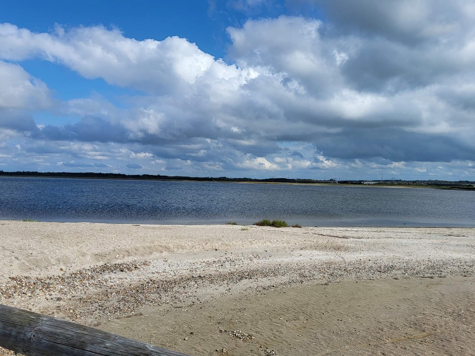 Aan zee: Rustgevend vakantiehuis met panoramisch uitzicht in Vinderup - foto 35