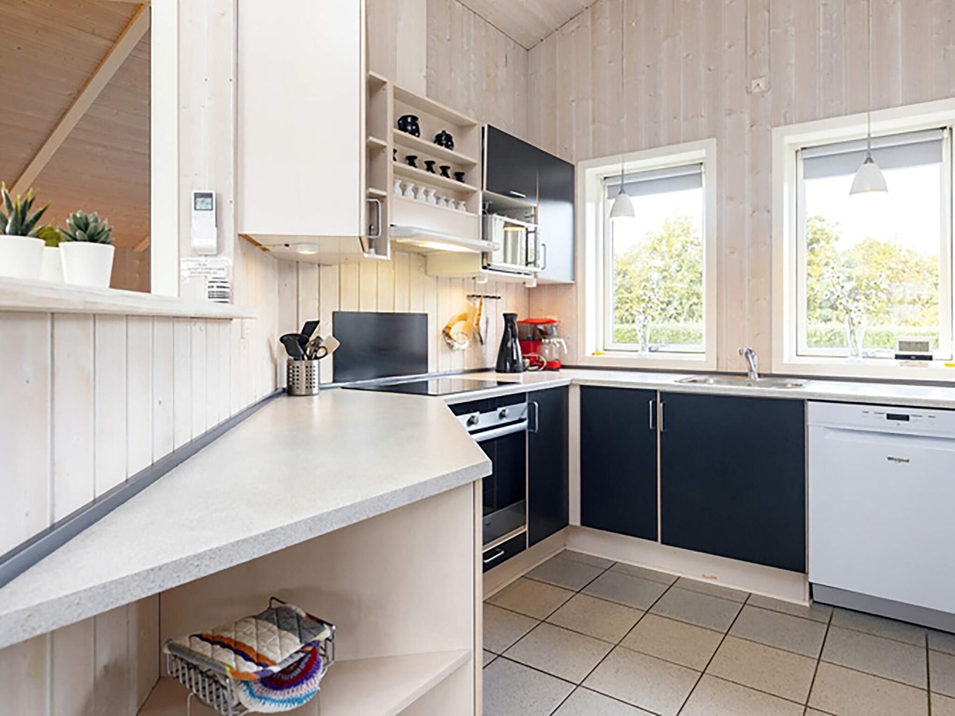 Op 300 m van zee: Ruim vakantiehuis in Rudkøbing met sauna en whirlpool - foto 10
